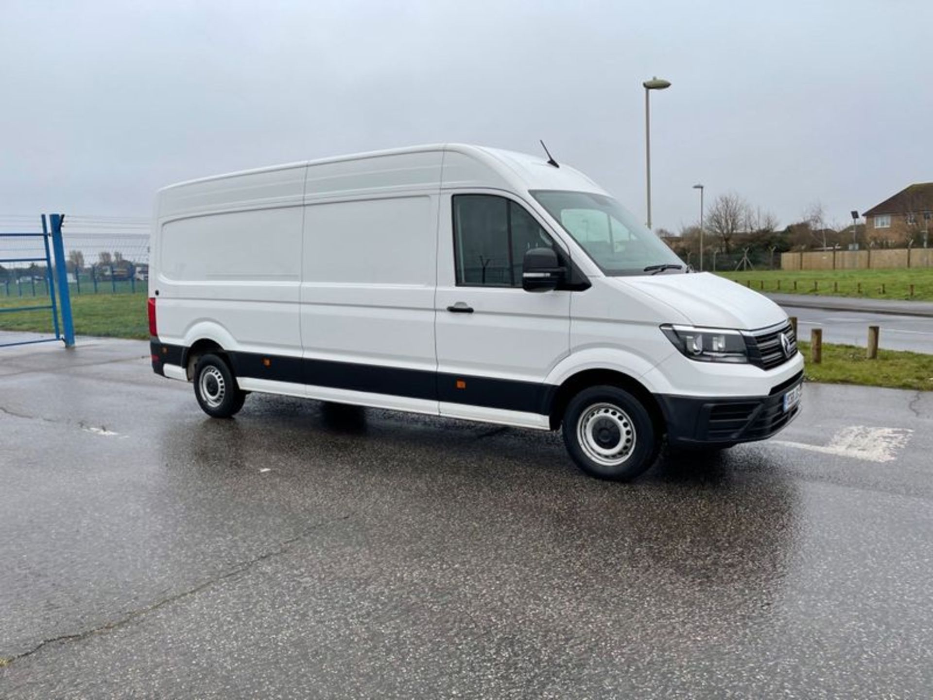 Volkswagen (VW) Crafter 2.0 TDI (140) Trendline -17 Reg- Euro 6 - ULEZ Compliant -Air Con- Low Miles