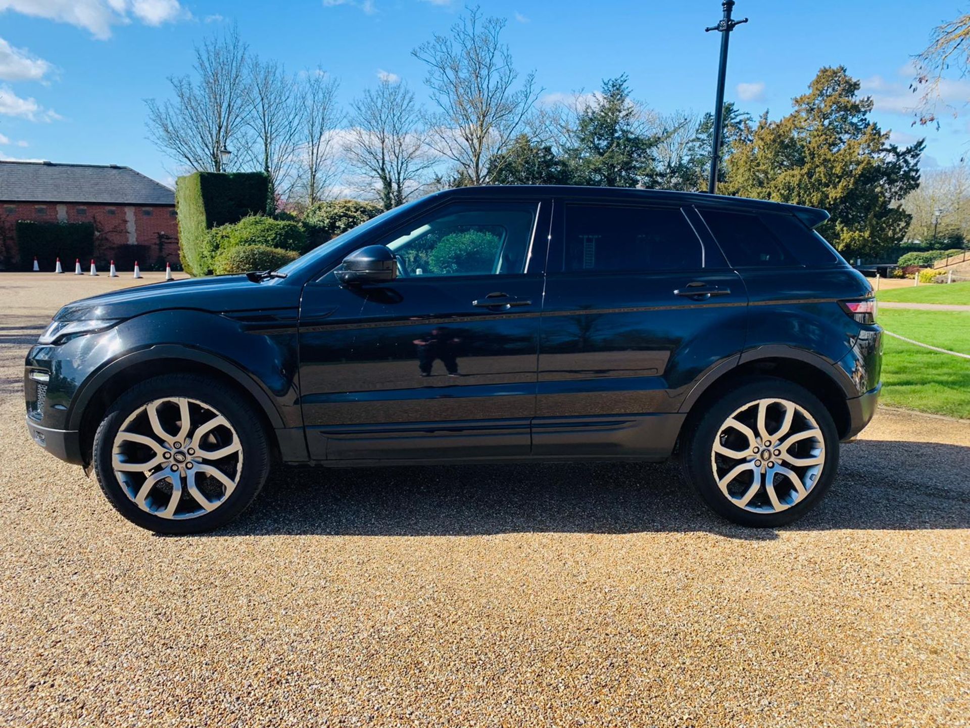 (RESERVE MET) Range Rover Evoque 2.0 ED4 SE Tech - 2016 16 Reg - Leather - Parking Sensors - Image 8 of 23