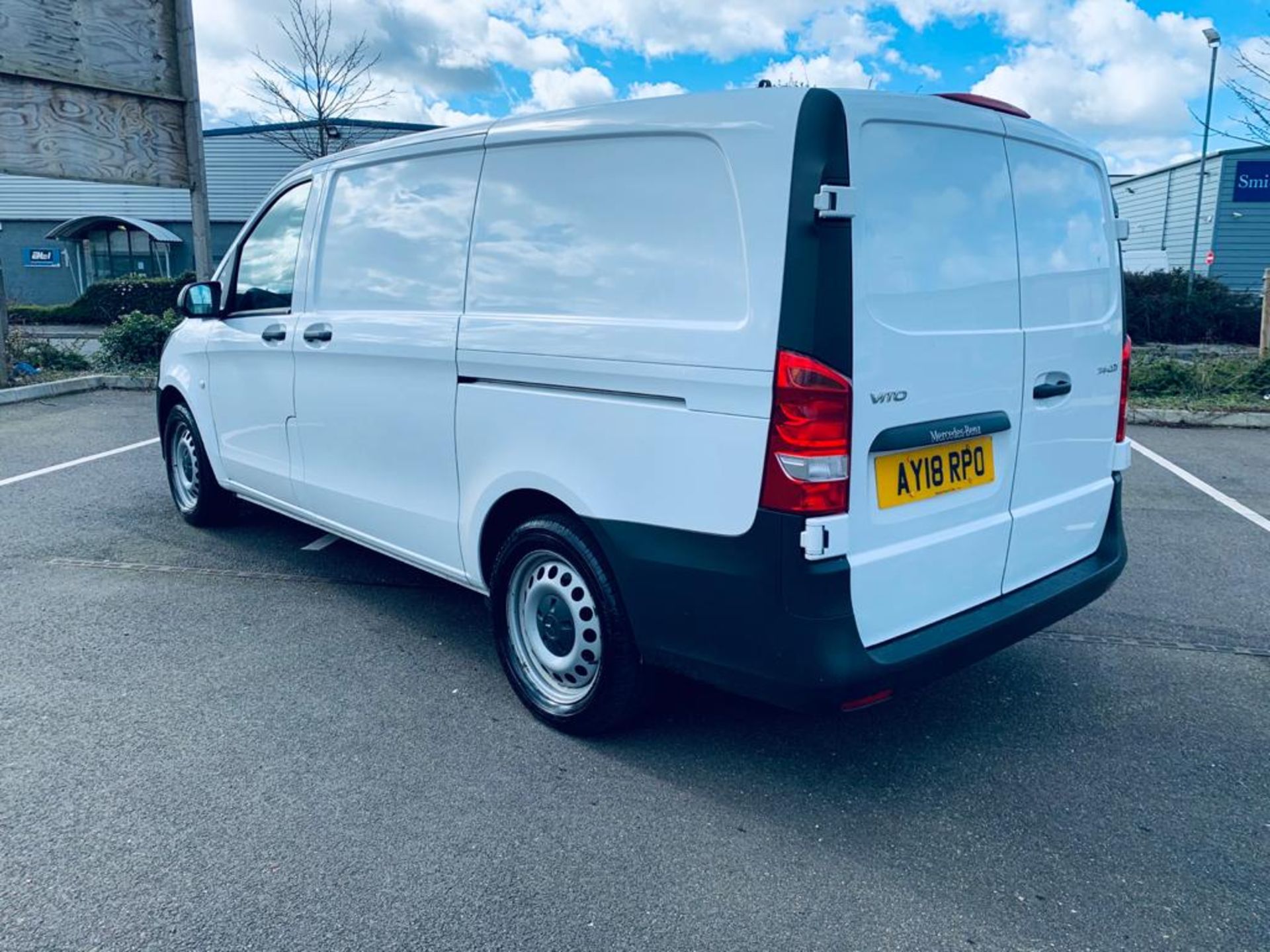 Reserve Met - Mercedes Vito 114CDI Bluetec 2018 18 Reg LWB - Air Con - Euro 6 - FSH - ULEZ - 1 Owner - Image 7 of 26