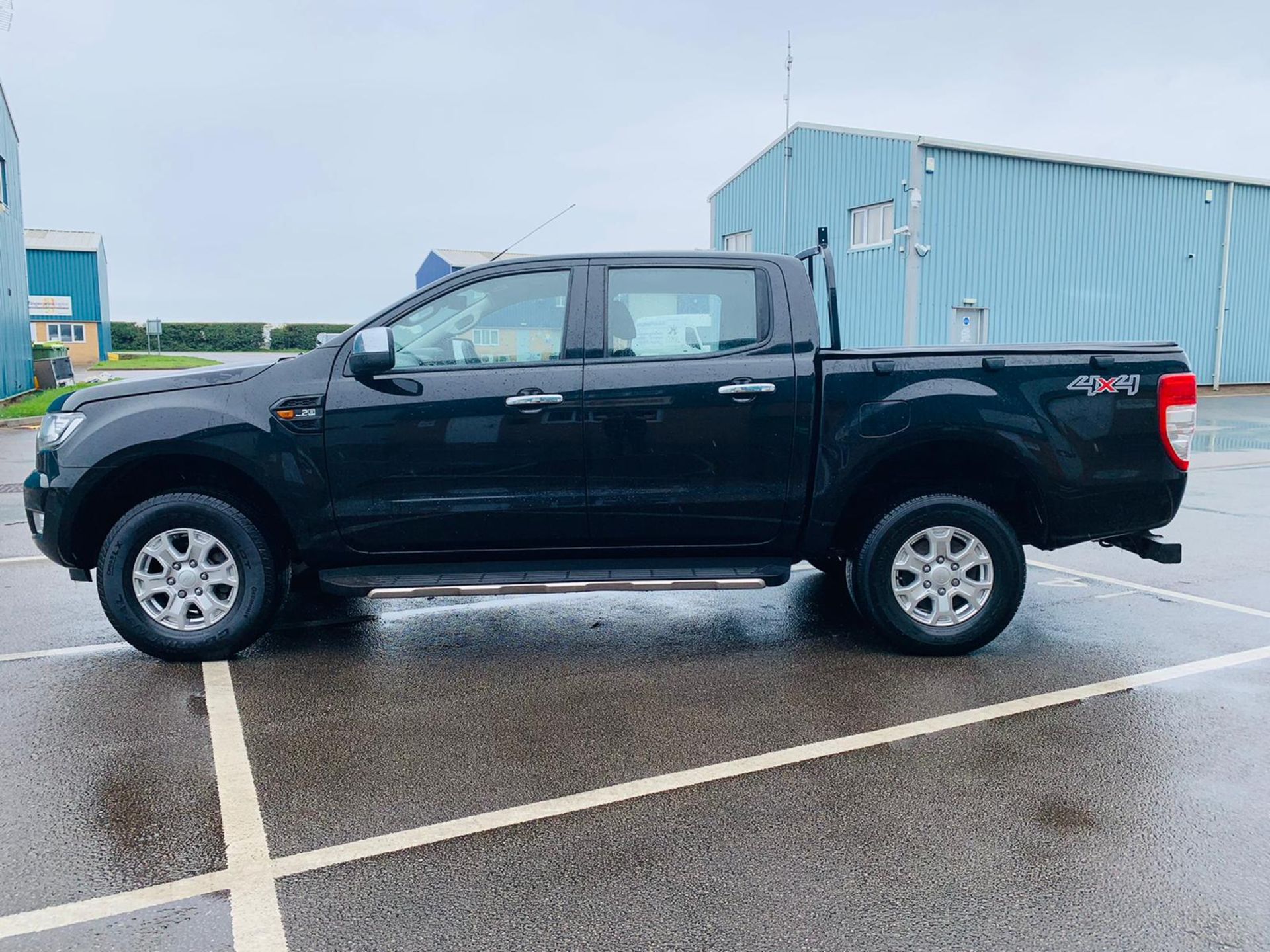 Ford Ranger 2.2 TDCI XLT 4x4 Double Cab - 2017 Model - Euro 6 - ULEZ Compliant - Service History - Image 2 of 25