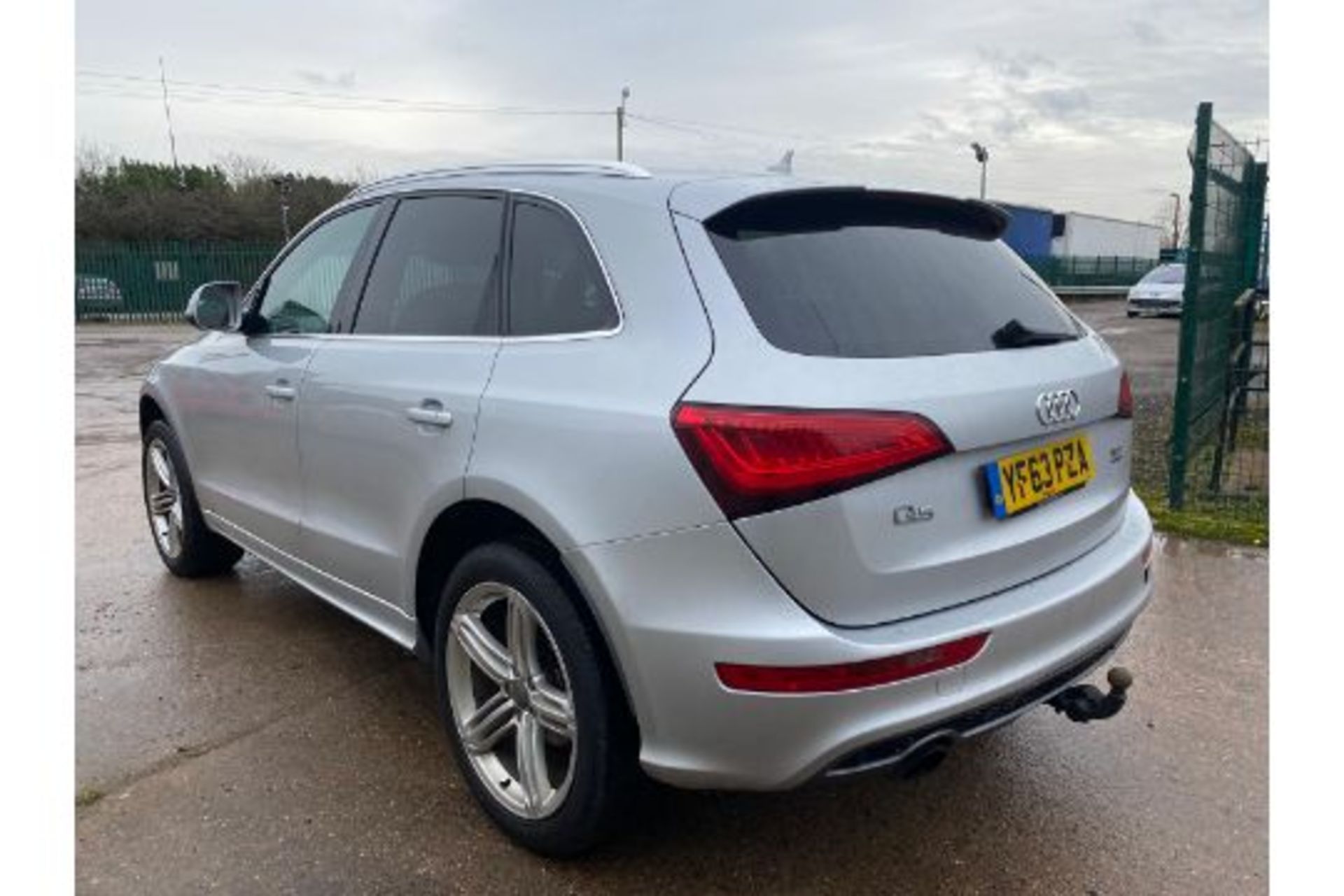 Audi Q5 2.0 TDI S Line Plus Quattro - 2014 Model - Sat Nav - Parking Sensors - Leather - Image 2 of 28