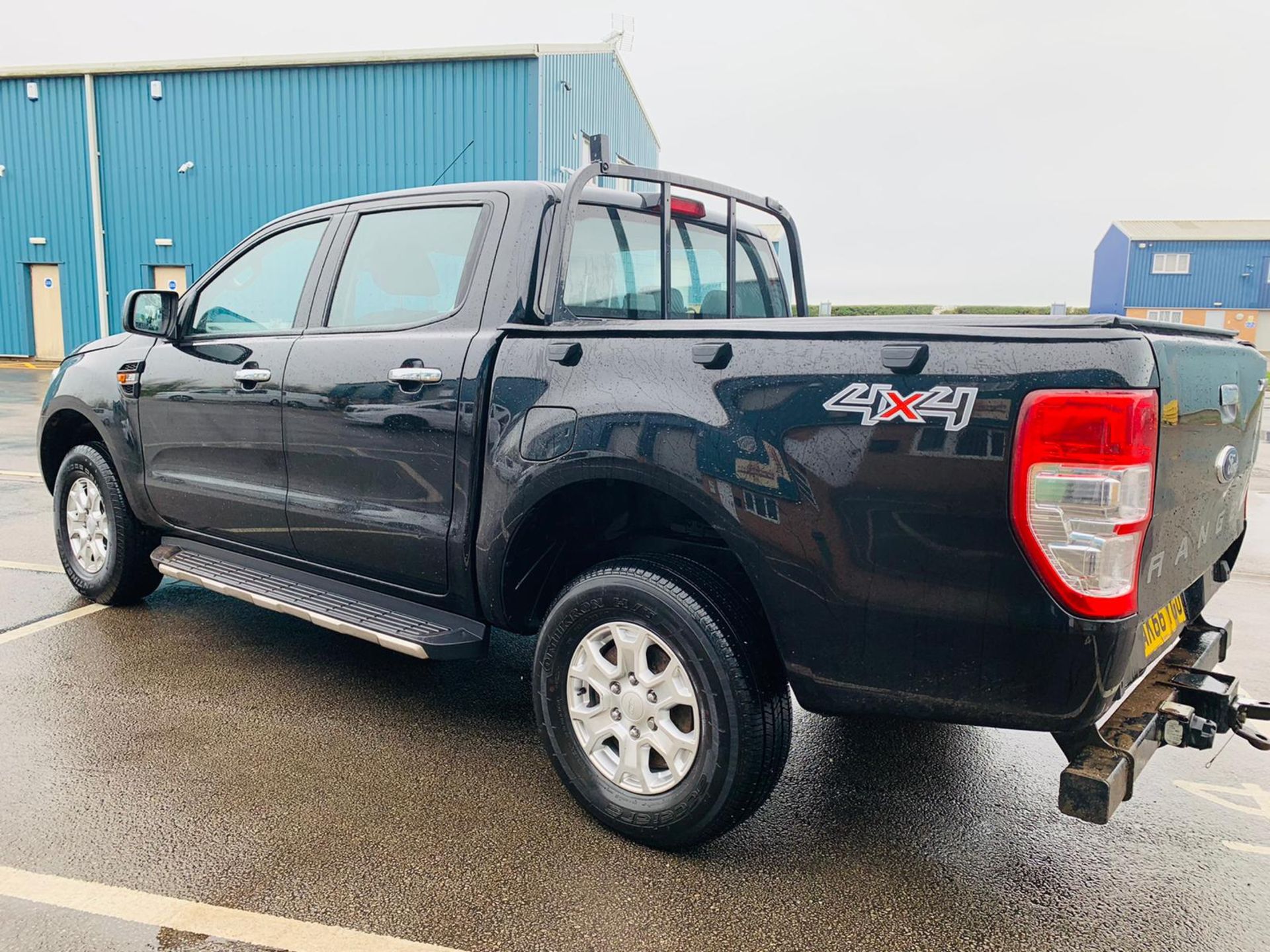 Ford Ranger 2.2 TDCI XLT 4x4 Double Cab - 2017 Model - Euro 6 - ULEZ Compliant - Service History - Image 4 of 25