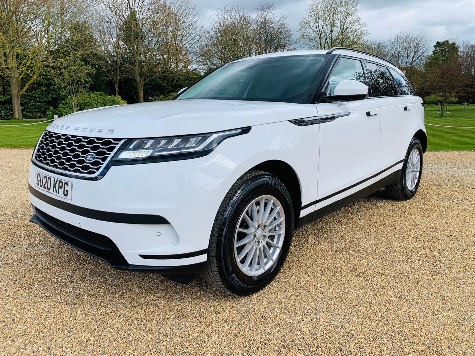 (RESERVE MET) Range Rover Velar 3.0 D300 (296 BHP) Auto - 2020 20 Reg - 1 Owner - ONLY 7k Miles