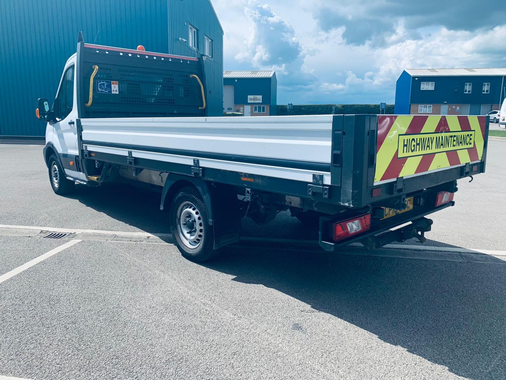 Ford Transit 350 2.0 TDCI Single Cab Dropside L4 RWD - 2018 18 Reg - - Image 6 of 21