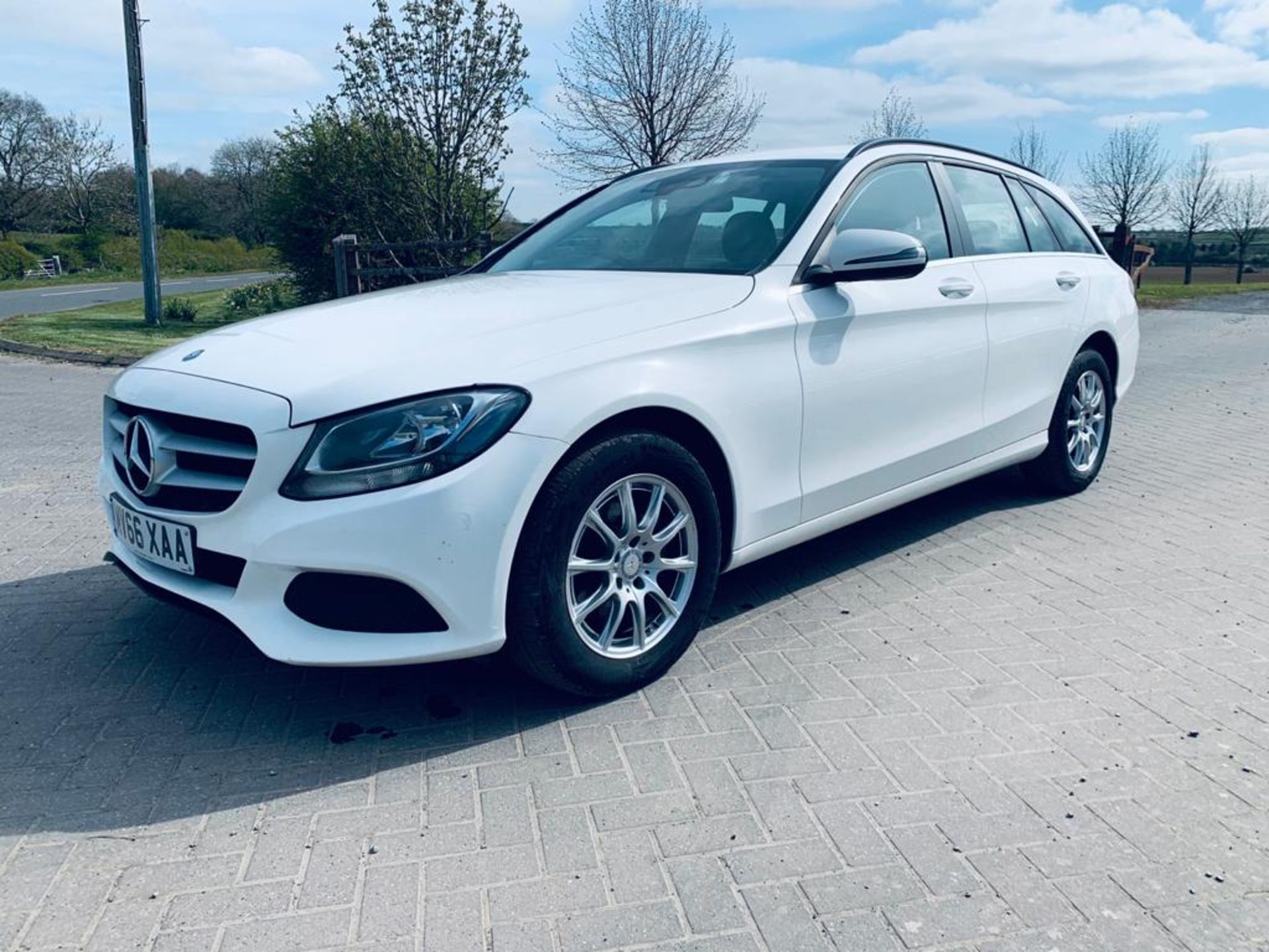 (Reserve Met)Mercedes C200D "Auto"Special Equipment Estate 2017 Model - Reversing Cam- White - Euro - Image 2 of 25