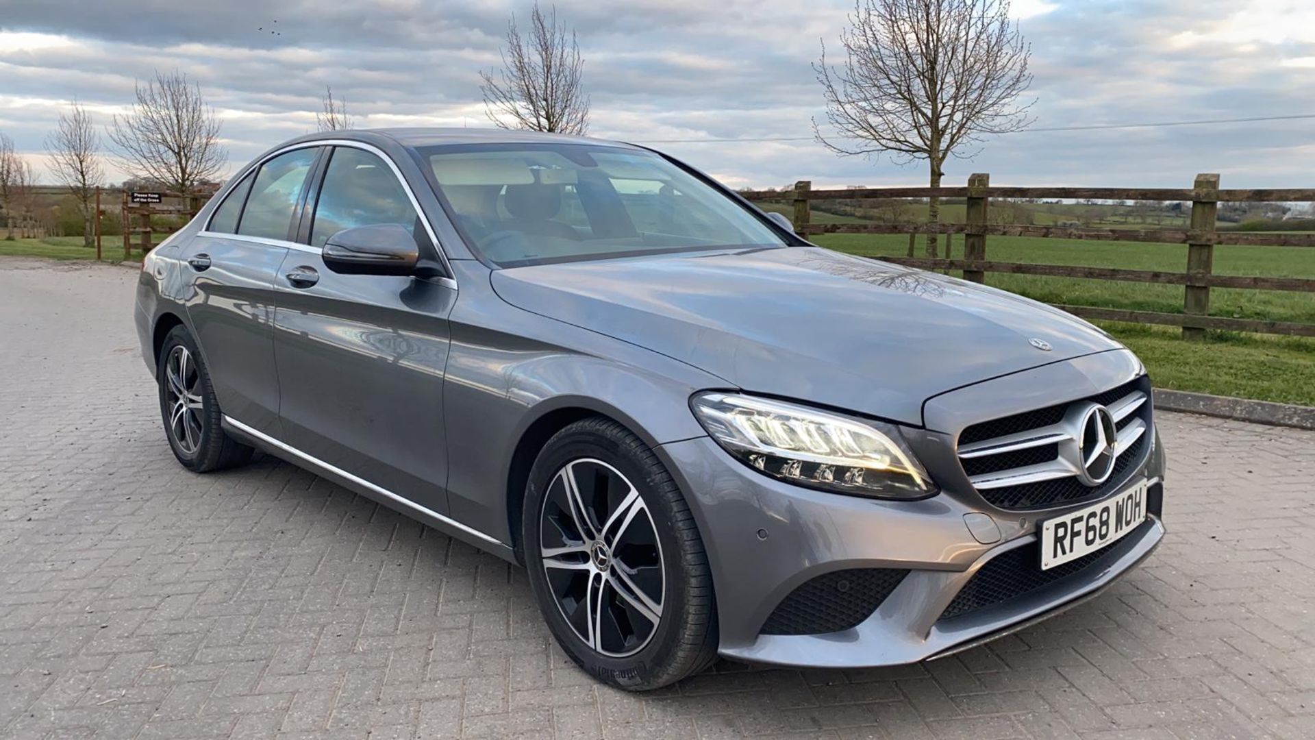 (RESERVE MET) Mercedes C220d Sport - 9G Tronic Auto - 188BHP - 2019 Reg - Reversing Cam - Sat Nav -