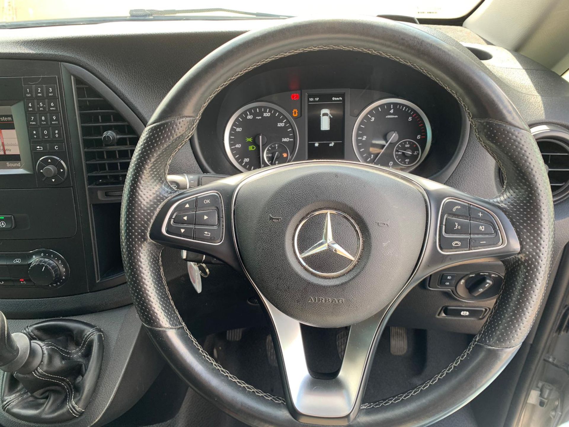 (RESERVE MET) Mercedes Vito 114 CDI Progressive - 6 Speed - 2020 Model - Air Con - Euro 6 - Image 15 of 24