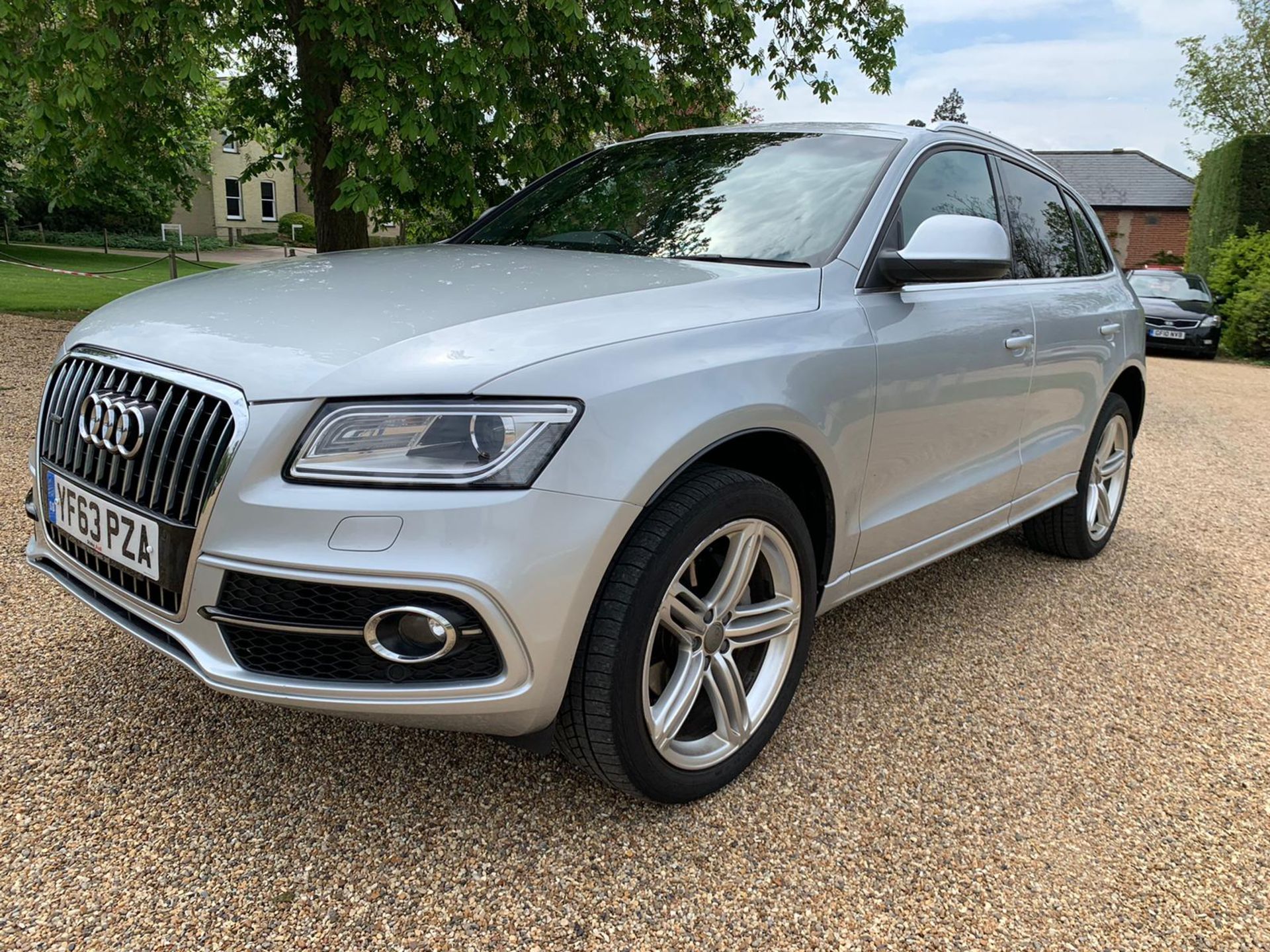 Audi Q5 2.0TDI "S LINE PLUS" EDITION - 2014 Model -Leather -Sat Nav -Electric Everything! -MEGA SPEC - Image 4 of 23