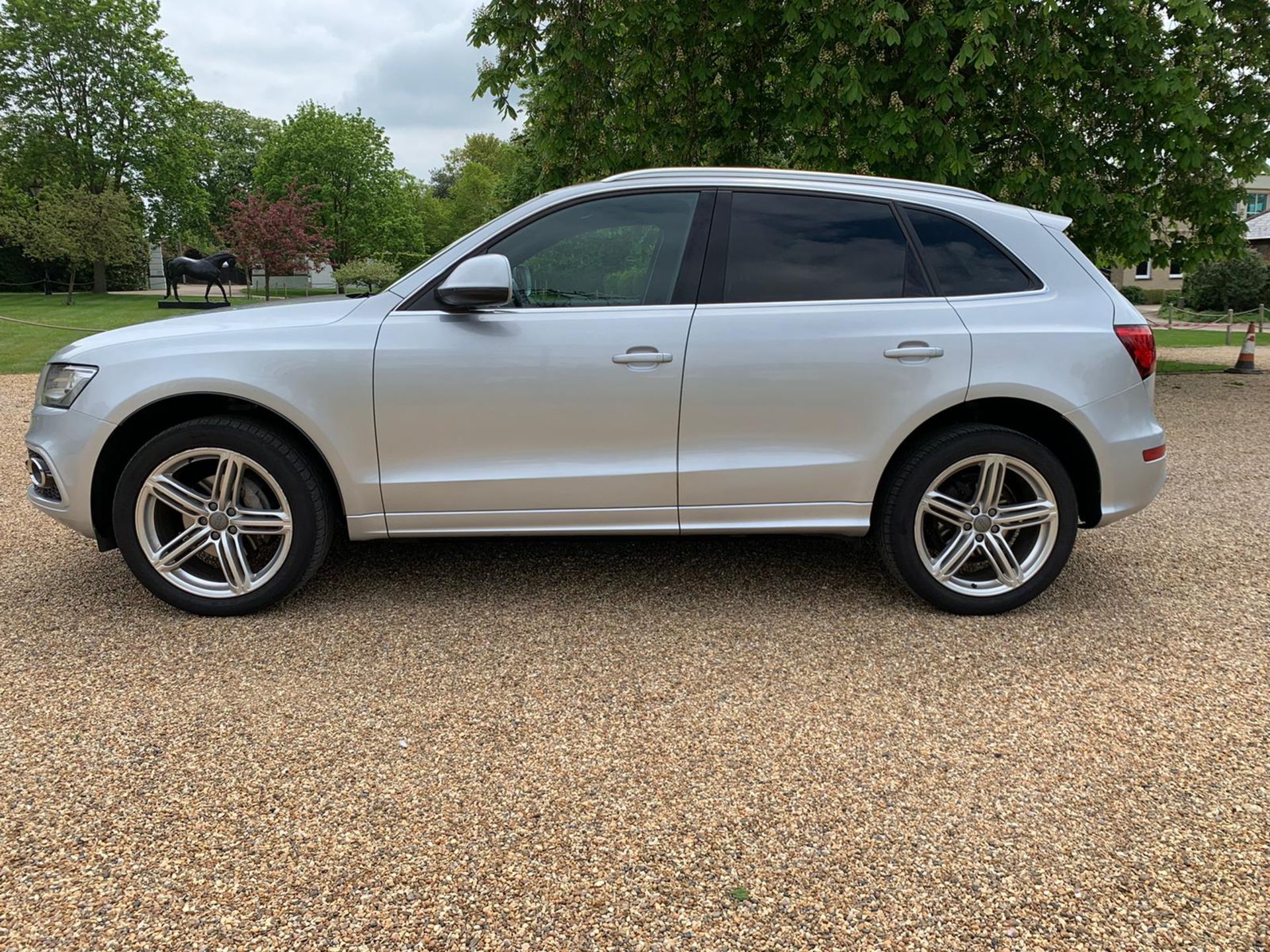 Audi Q5 2.0TDI "S LINE PLUS" EDITION - 2014 Model -Leather -Sat Nav -Electric Everything! -MEGA SPEC - Image 3 of 23