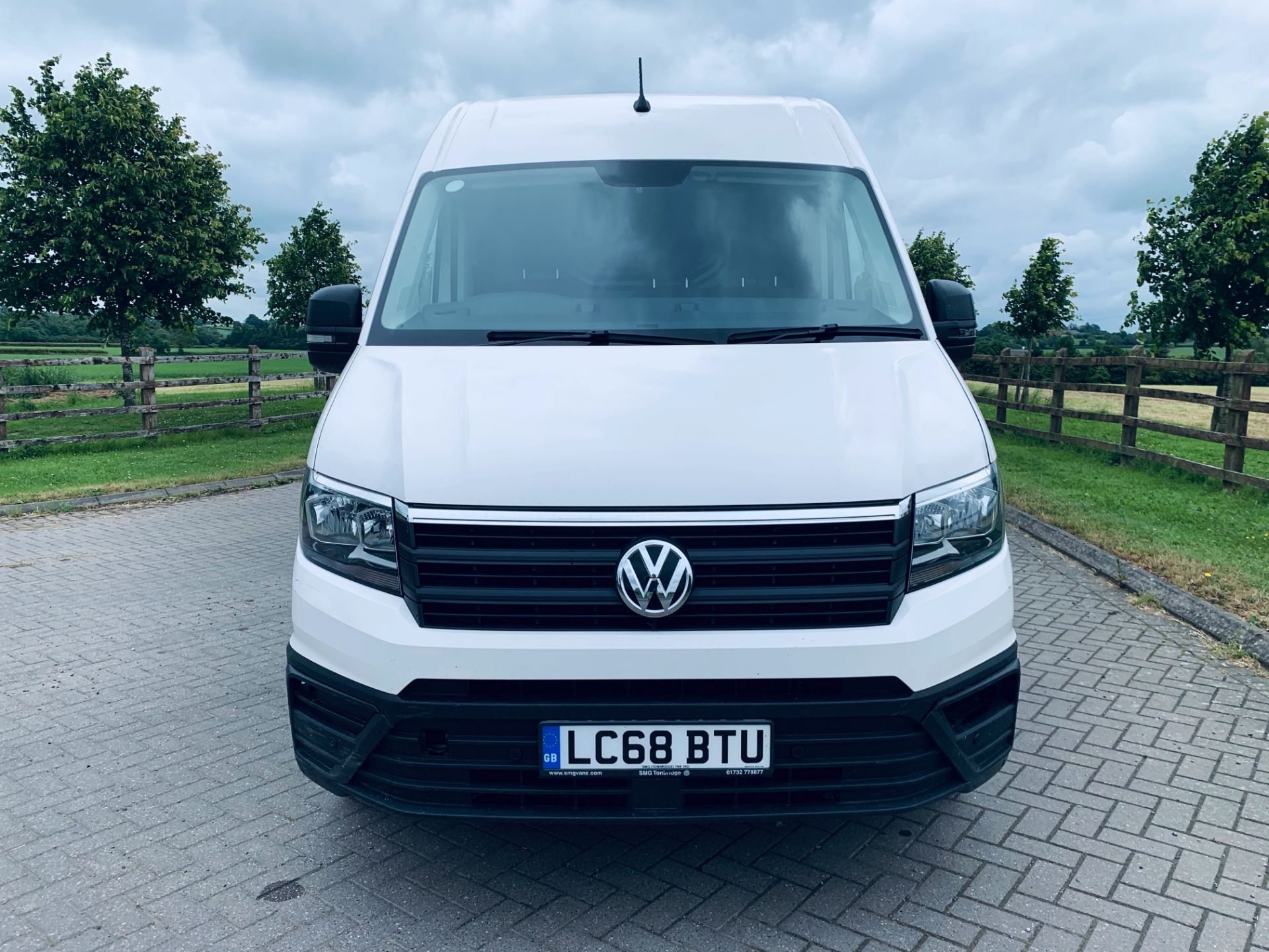 Volkswagen Crafter CR35 2.0 TDI Trendline 2019 Model LWB - ULEZ Compliant - Euro 6 - Service History - Image 8 of 27