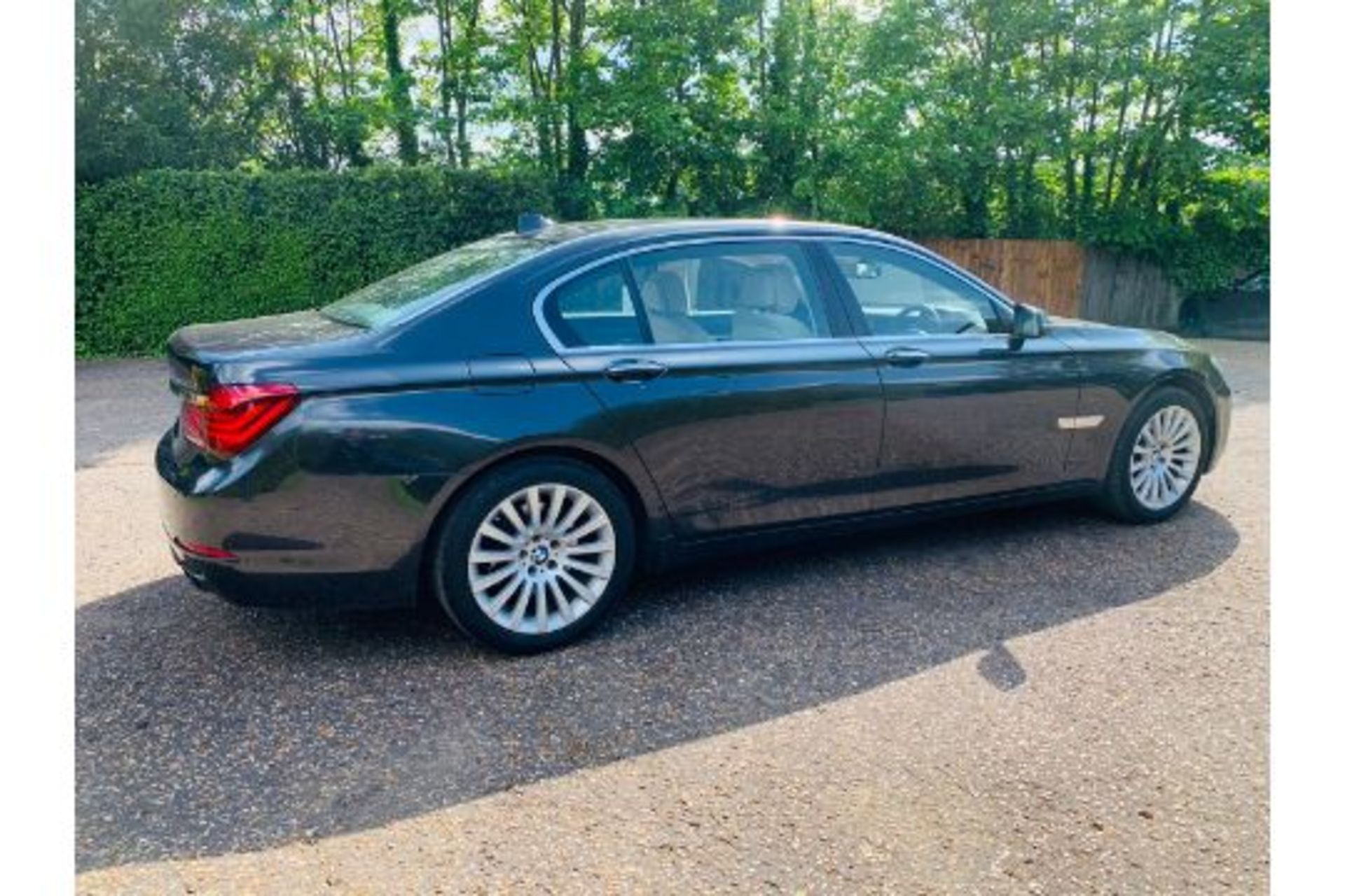 BMW 740Li Special Equipment "Limo'' Auto - 2015 15 Reg - Cream Leather - 315 BHP - - Image 5 of 34