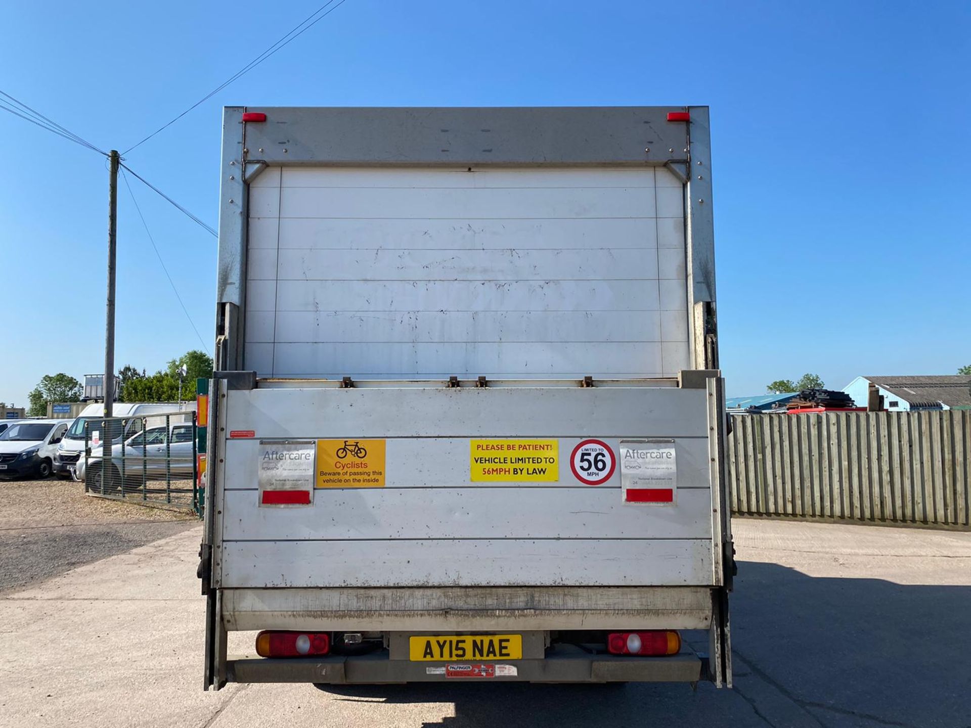 (RESERVE MET) Mitsubishi (Fuso) Canter 7C15 3.0 Fridge Box (Auto) - 2015 15 Reg - Euro 6 - - Image 4 of 19