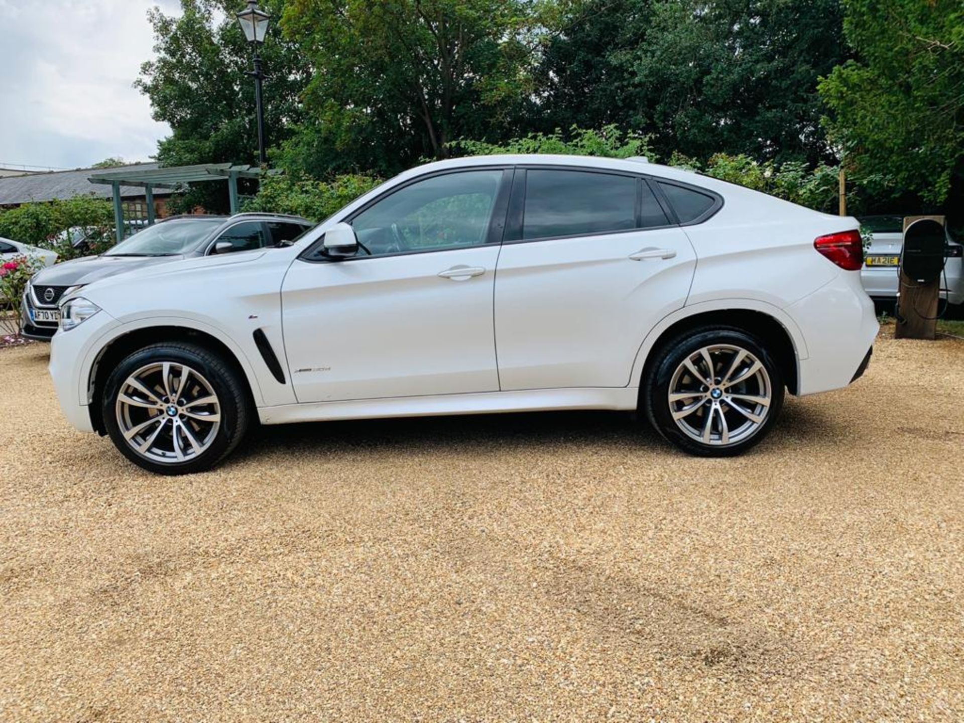 BMW X6 xDrive30d M Sport Step Auto - 2019 19 Reg - Reverse Cam -Sat Nav -Heads Up Display - BIG SPEC - Bild 5 aus 32