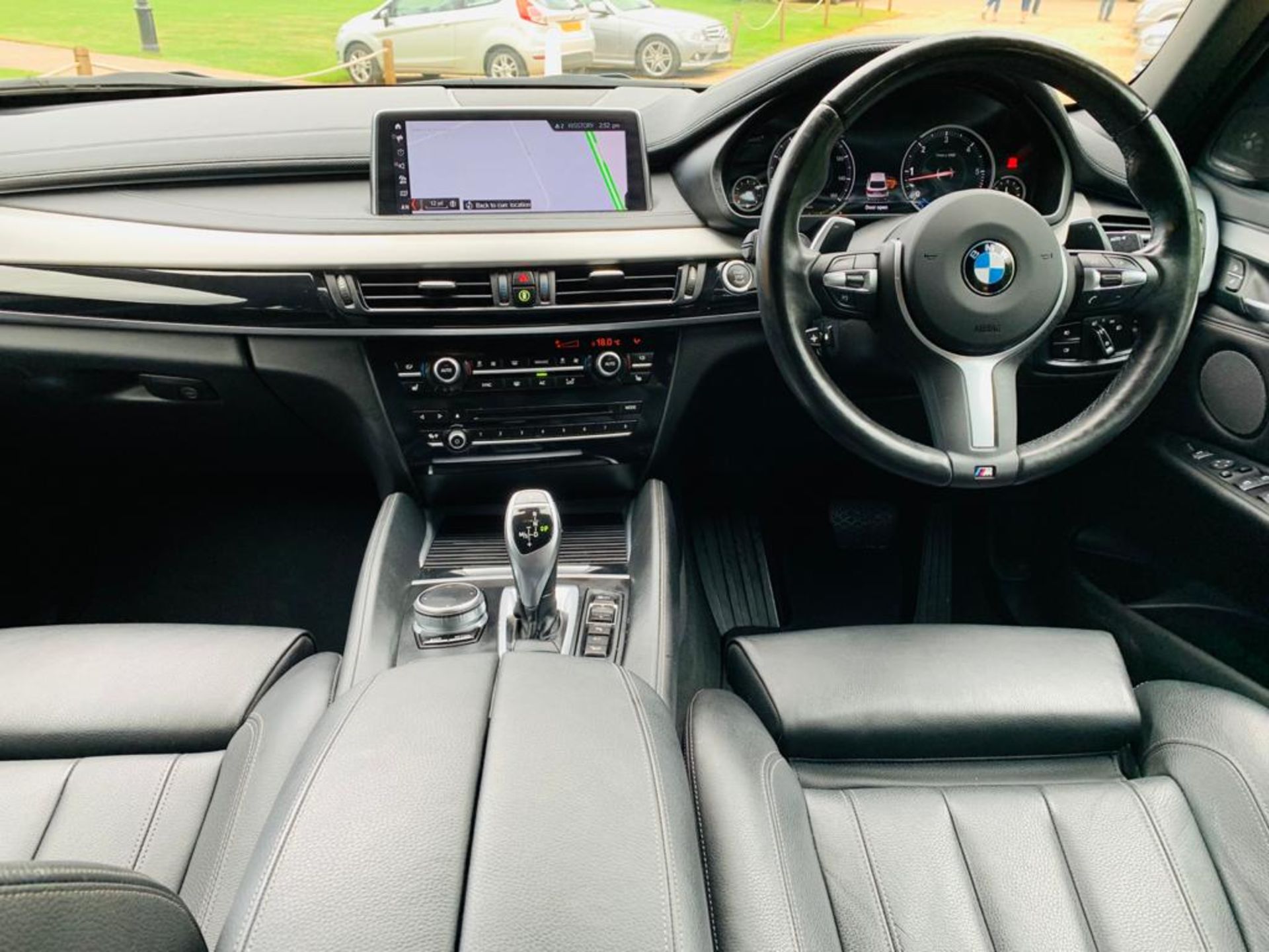 BMW X6 xDrive30d M Sport Step Auto - 2019 19 Reg - Reverse Cam -Sat Nav -Heads Up Display - BIG SPEC - Bild 11 aus 32