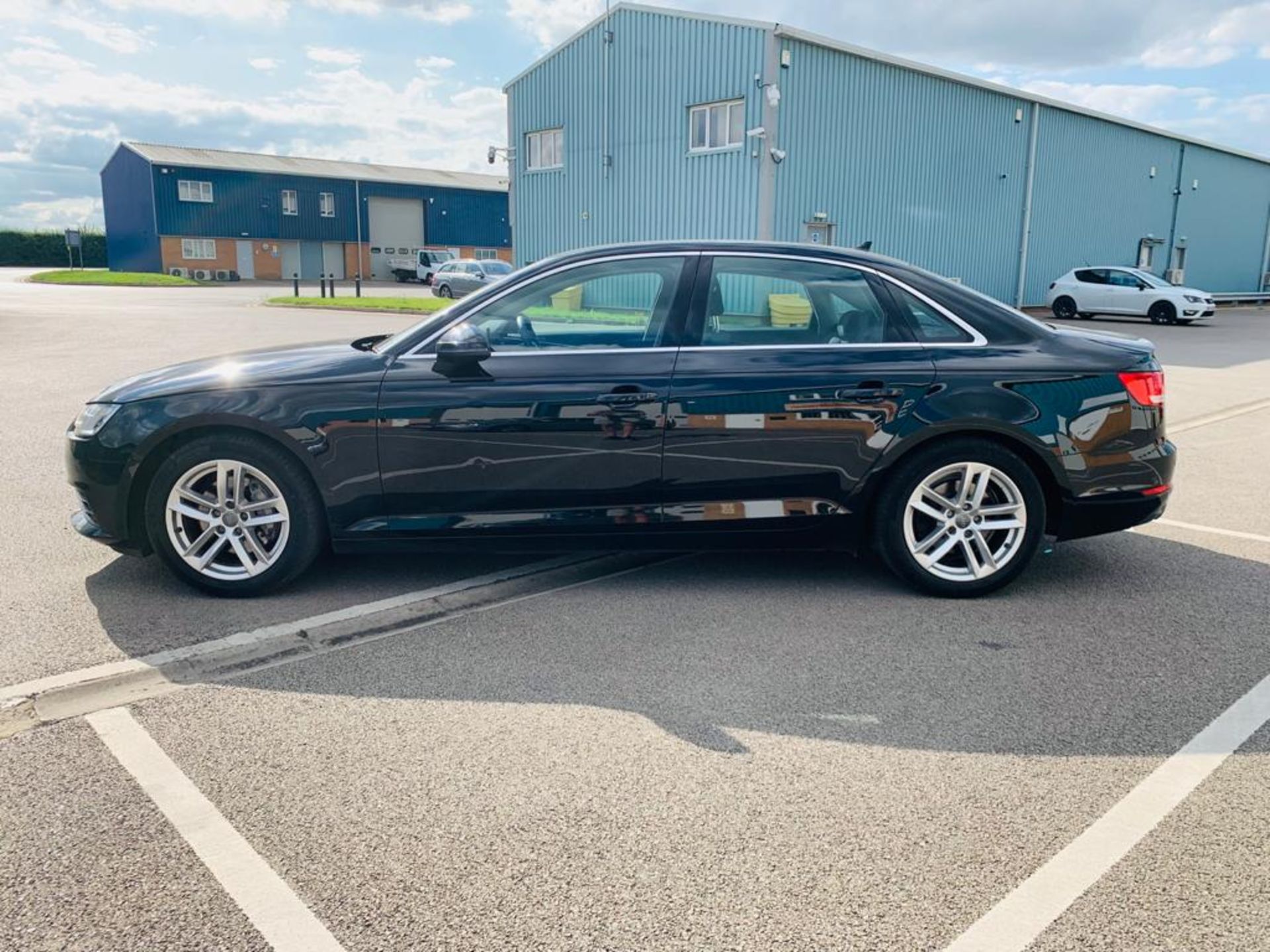 Audi A4 2.0 TDI Sport Ultra (188 BHP) - 2016 16 Reg - Parking Sensors - - Image 6 of 30