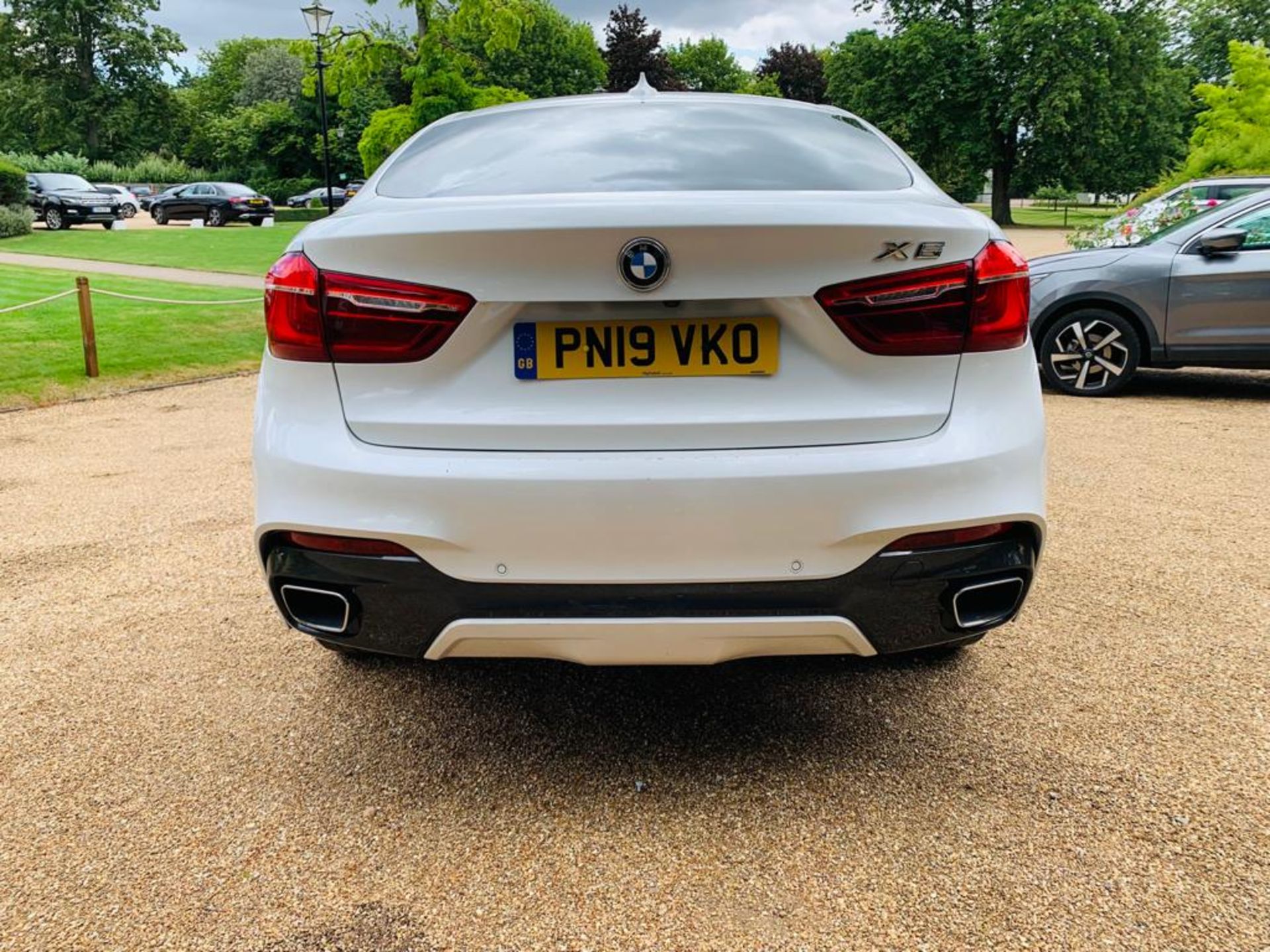 BMW X6 xDrive30d M Sport Step Auto - 2019 19 Reg - Reverse Cam -Sat Nav -Heads Up Display - BIG SPEC - Image 9 of 32