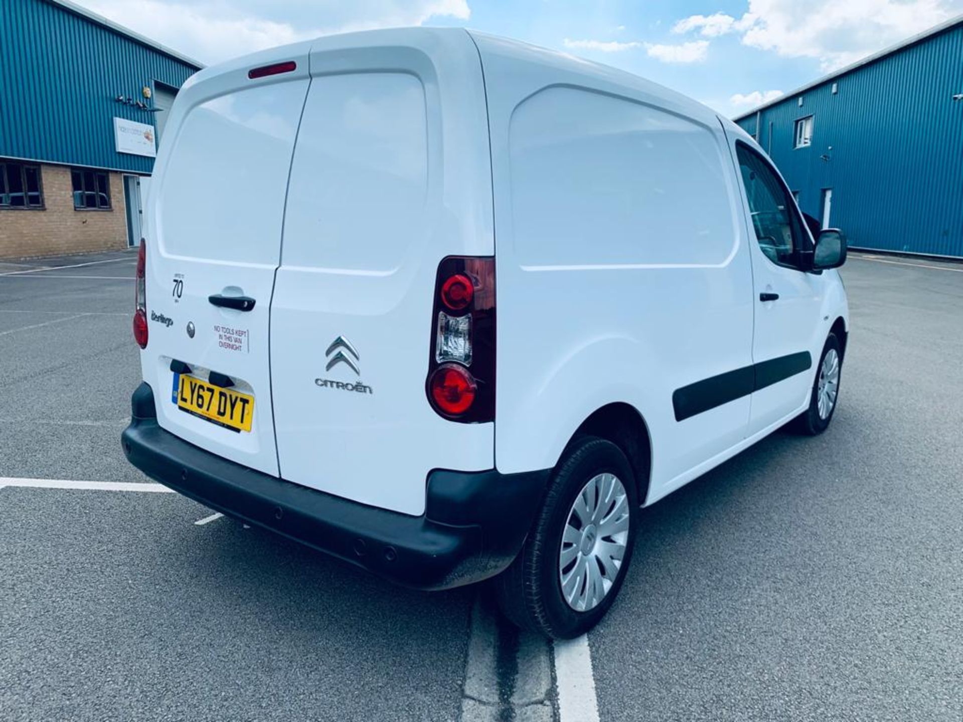 Citroen Berlingo 1.6 HDI 850 Enterprise - 2018 Reg - Euro 6 - ULEZ Compliant - Air Con - Image 2 of 21