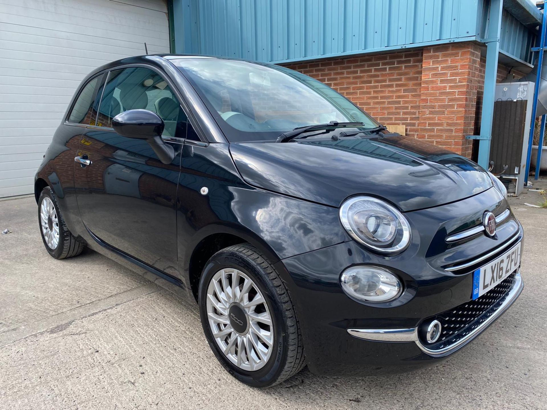 Fiat 500 1.2 Lounge - 2016 16 Reg - Parking Sensors - Panoramic Roof - ONLY 46K Miles - NO VAT!