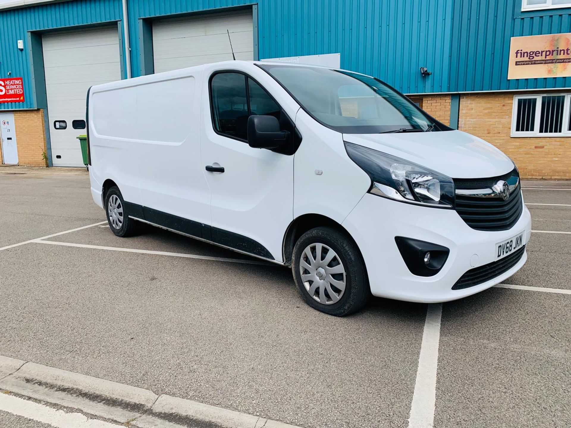 Vauxhall Vivaro 2900 1.6 CDTI Sportive - 2019 Model - 6 Speed - Air Con - Cruise - ONLY 25K Miles - Image 2 of 24