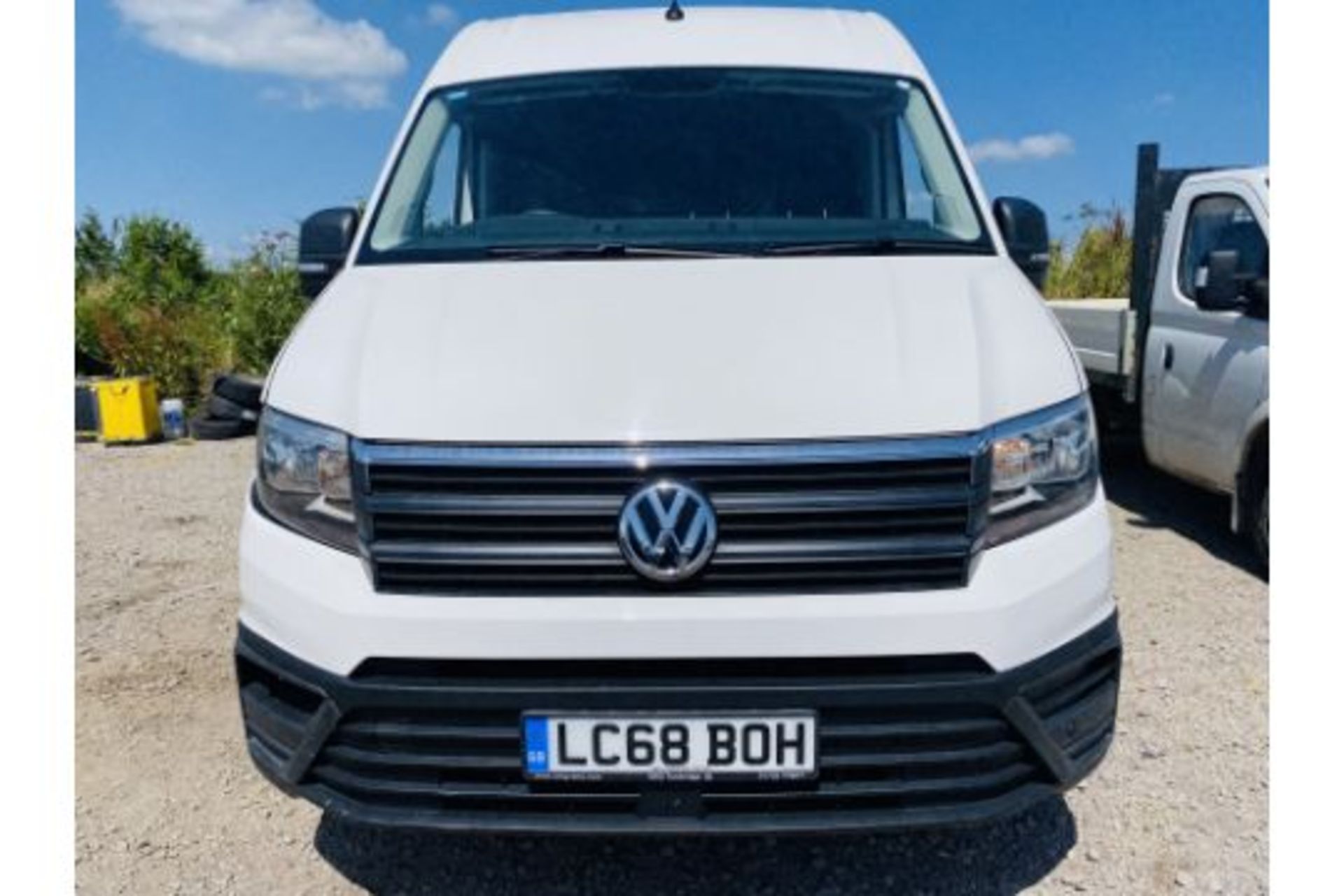 VOLKSWAGEN CRAFTER CR35 2.0TDI (140)"TRENDLINE" - 68 Reg - 1 Keeper - Long Wheel Base !! EURO 6 - Image 2 of 9