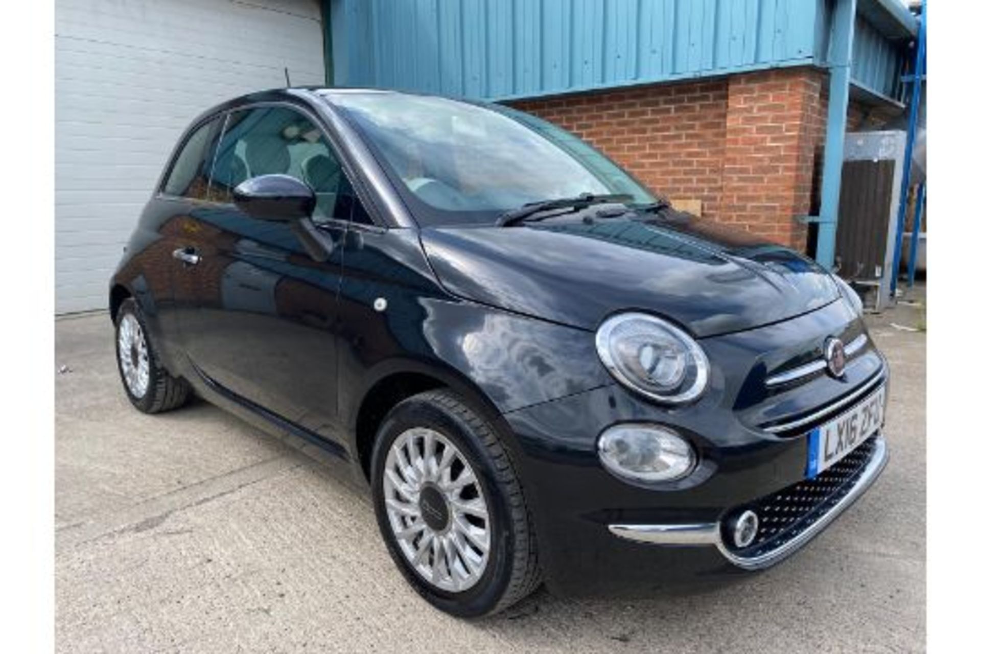 (Reserve Met) Fiat 500 1.2 Lounge - 2016 16 Reg - Parking Sensors - Panoramic Roof - ONLY 46K Miles - Image 8 of 25