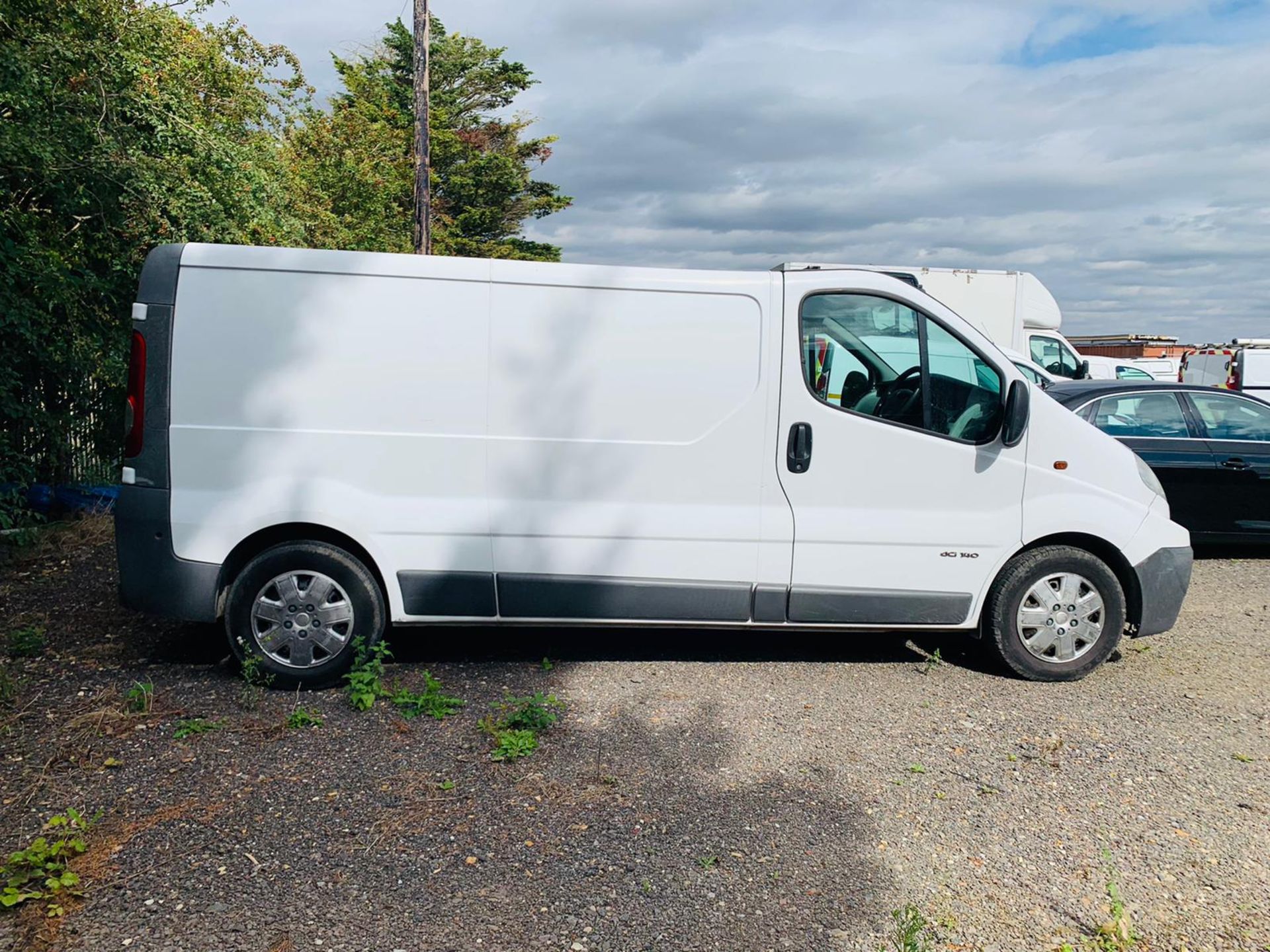 (RESERVE MET)Renault Trafic 2.5 DCI Automatic (133 BHP) - 2007 07 Reg - Ply Lining - NO VAT SAVE 20% - Image 3 of 9