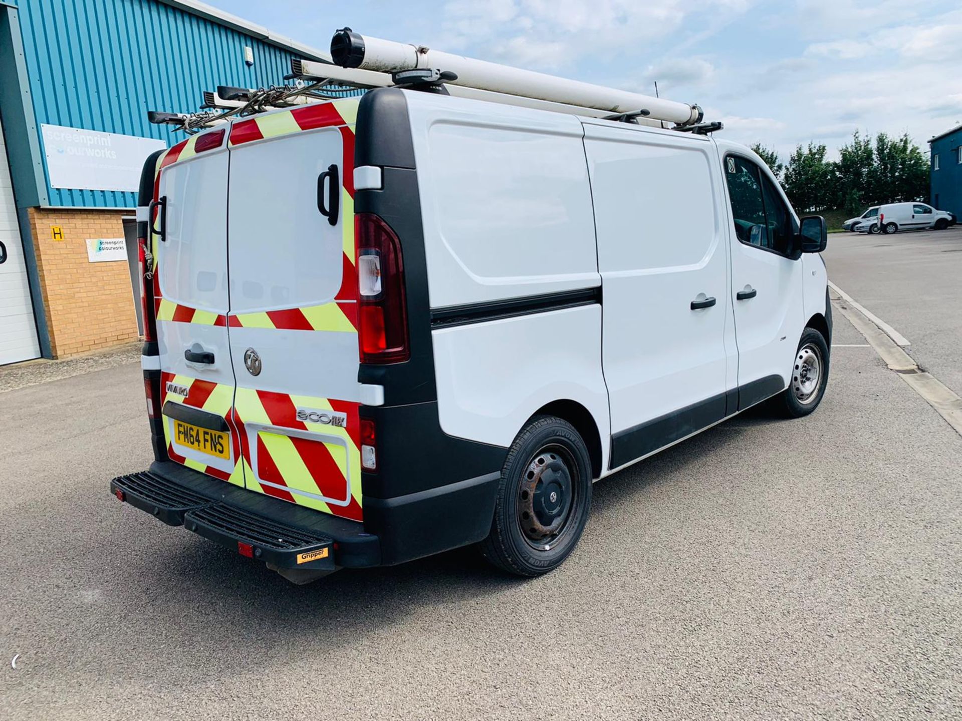 Vauxhall Vivaro 2900 1.6 CDTI Ecoflex - 2015 Model - 6 Speed - Racking/Shelving - Image 3 of 21