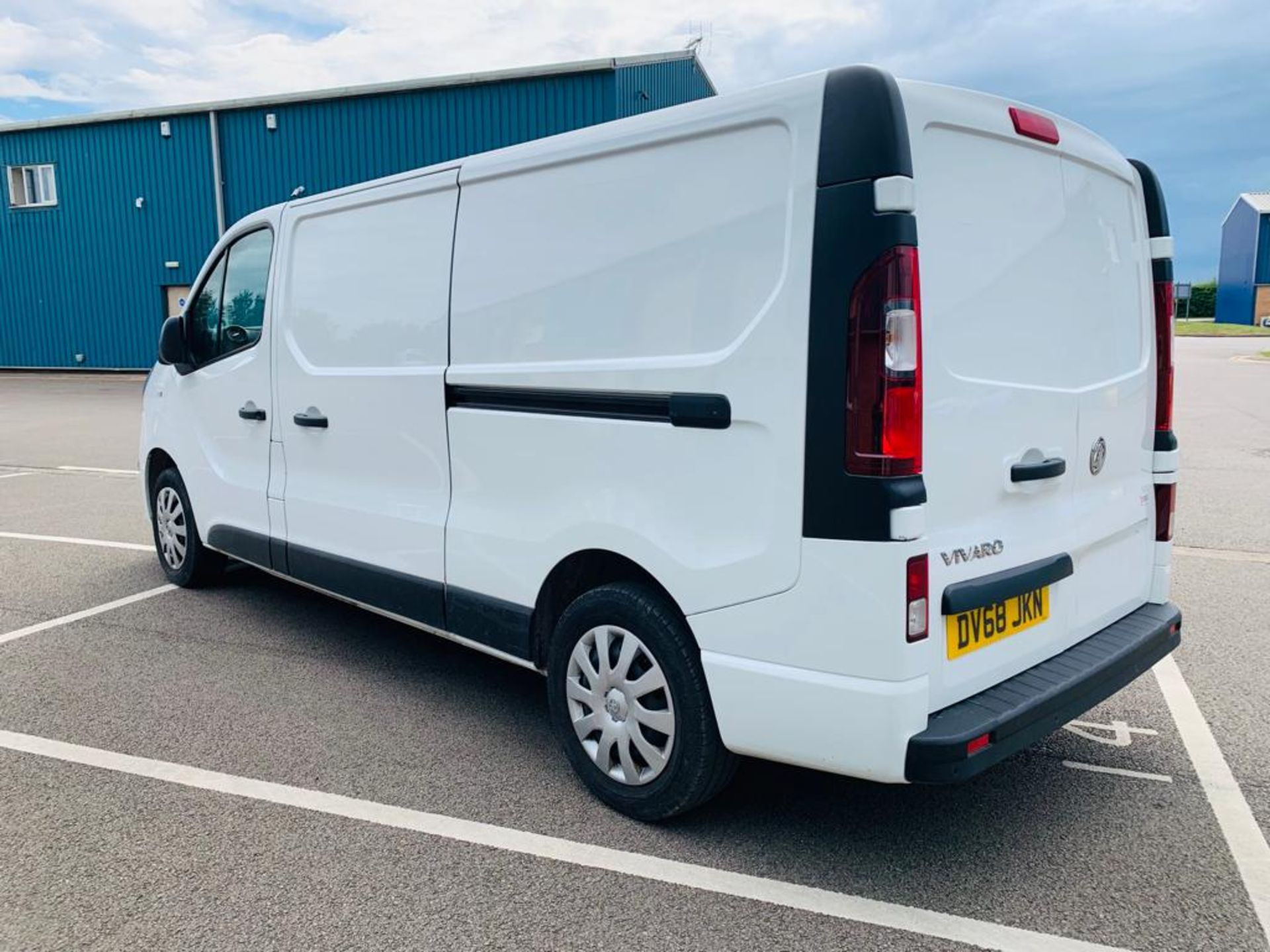 Vauxhall Vivaro 2900 1.6 CDTI Sportive - 2019 Model - 6 Speed - Air Con - Cruise - ONLY 25K Miles - Image 5 of 24