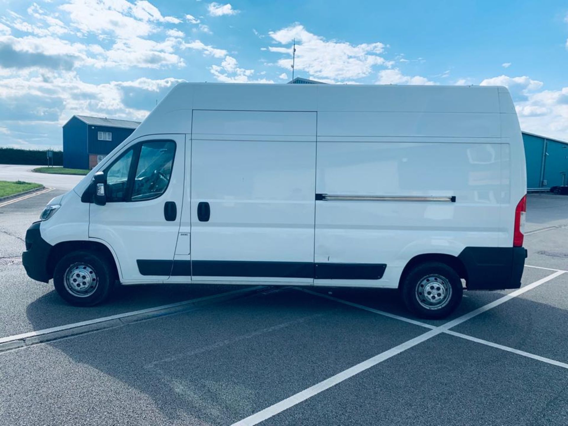 (RESERVE MET) Citroen Relay 2.0 HDI Enterprise- LWB - Extra High Roof - 2017 17 Reg - Euro 6 - ULEZ - Image 2 of 20