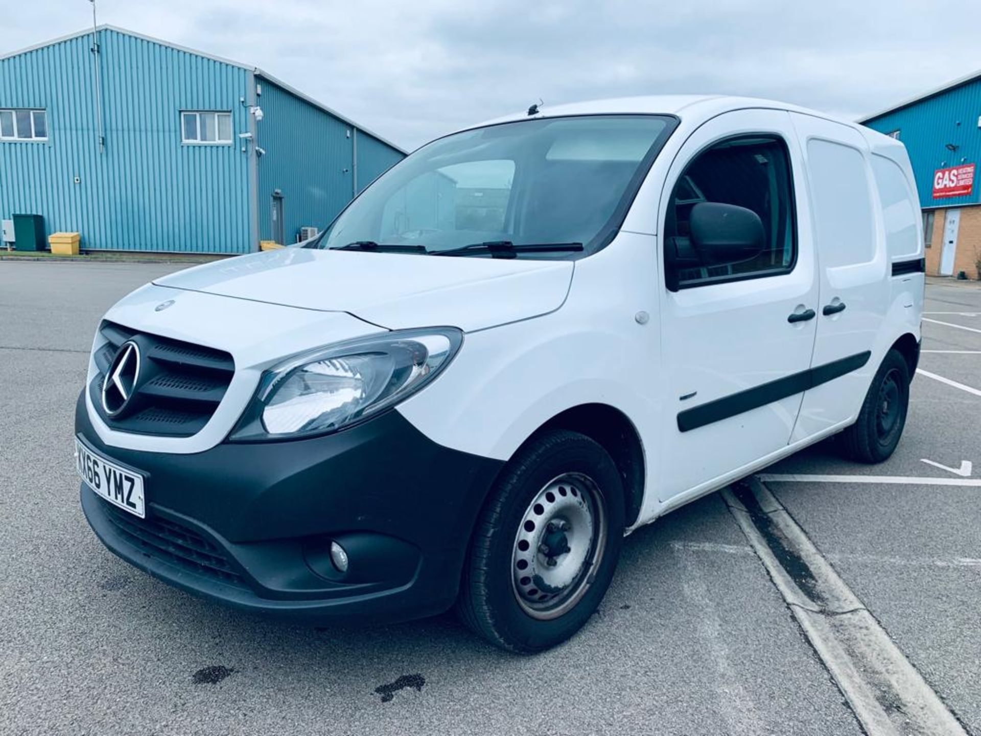 Mercedes Citan 109 CDI Blue Efficiency - 2017 Model - Euro 6 - ULEZ Compliant - Image 2 of 21