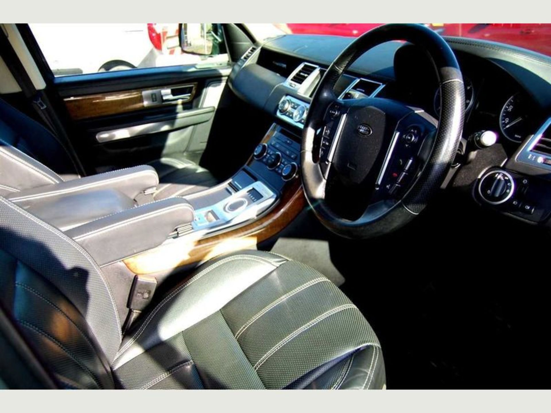 (RESERVE MET)Range Rover Sport 3.0sdv6 'HSE LUXURY 'Auto 2013 Model -1 Owner- Fully Loaded- Sat Nav - Image 11 of 29