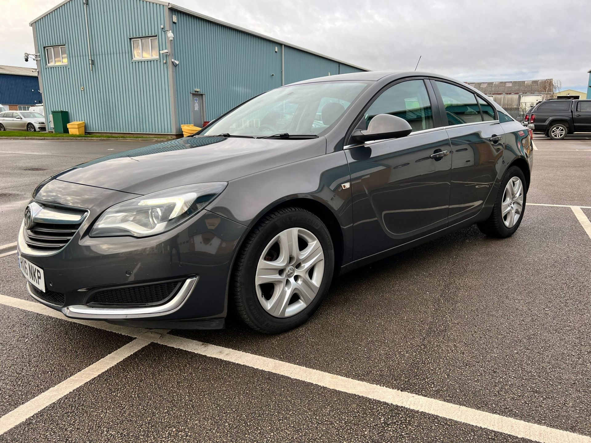 (Reserve Met) Vauxhall Insignia 1.6 CDTI ecoFLex Design Ed - 2016 16 Reg - 1 owner - Euro6- Air Con