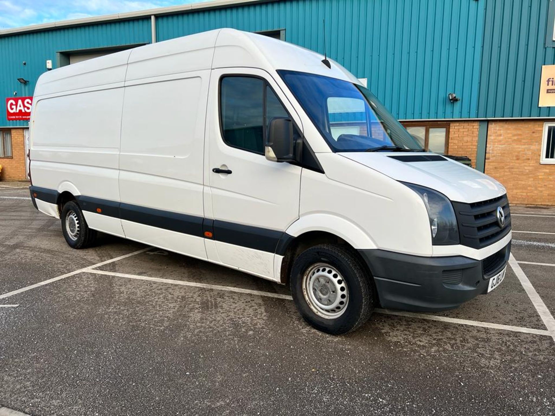(RESERVE MET) Volkswagen Crafter CR35 2.0tdi 134bhp 'LWB HIGH ROOF' - 2016 16 Reg - fully ply lined