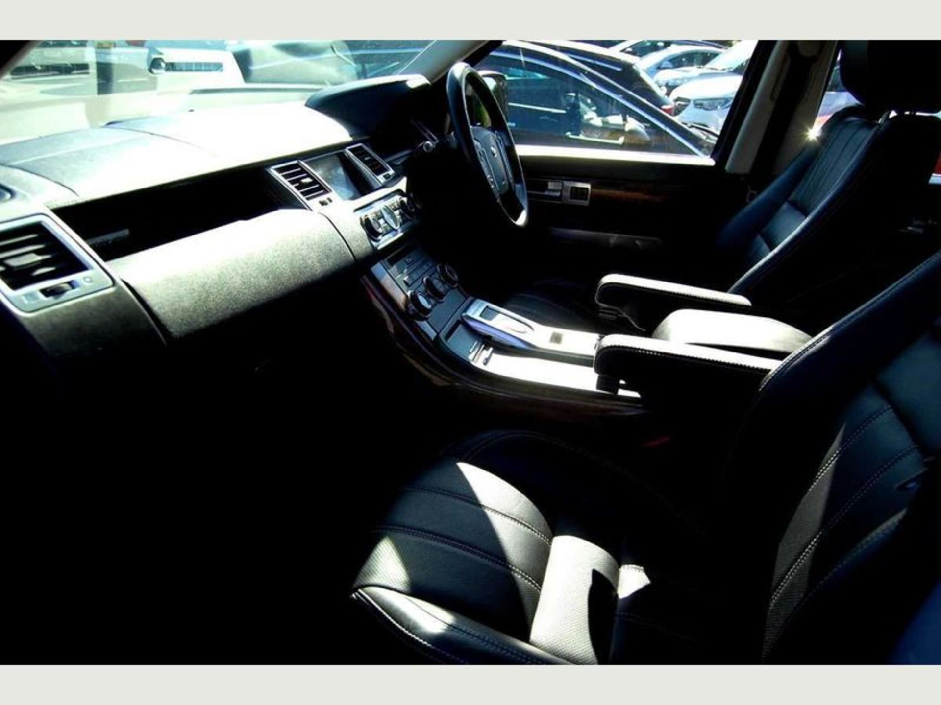 (RESERVE MET)Range Rover Sport 3.0sdv6 'HSE LUXURY 'Auto 2013 Model -1 Owner- Fully Loaded- Sat Nav - Image 10 of 29