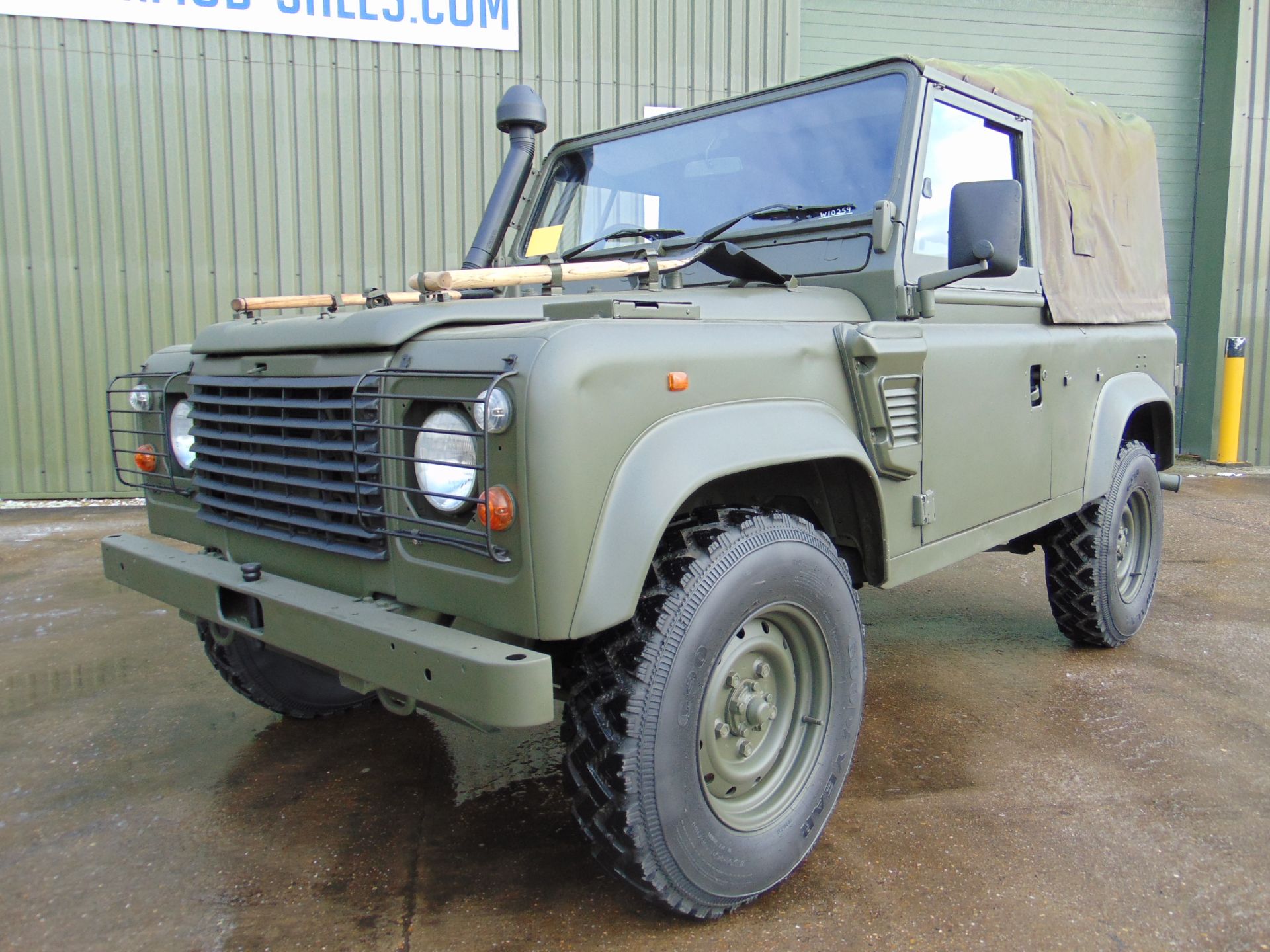 Land Rover Wolf 90 Soft Top ONLY 127,210km!