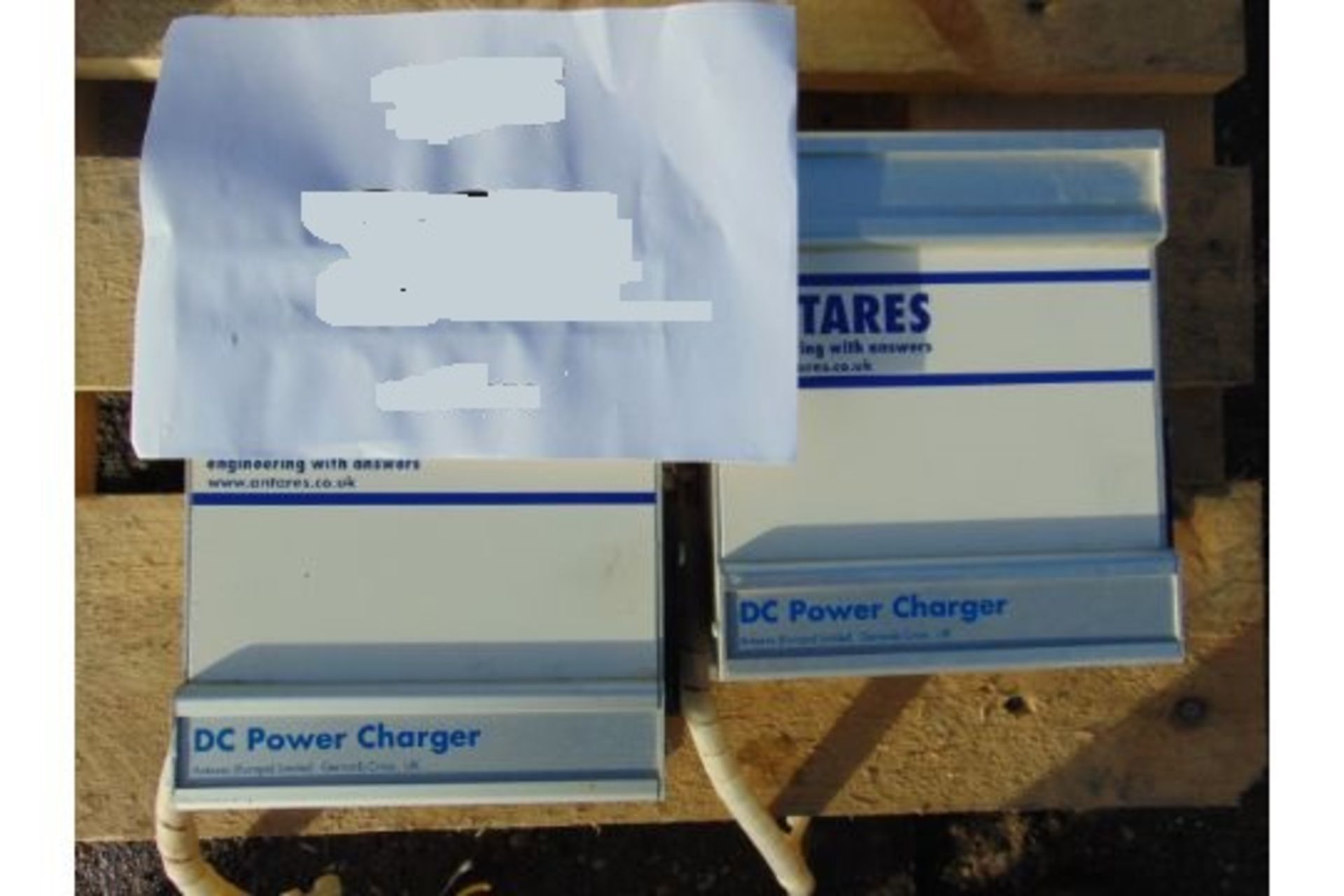 2X ANTARES DC POWER CHARGERS 24 VOLT - Image 2 of 4