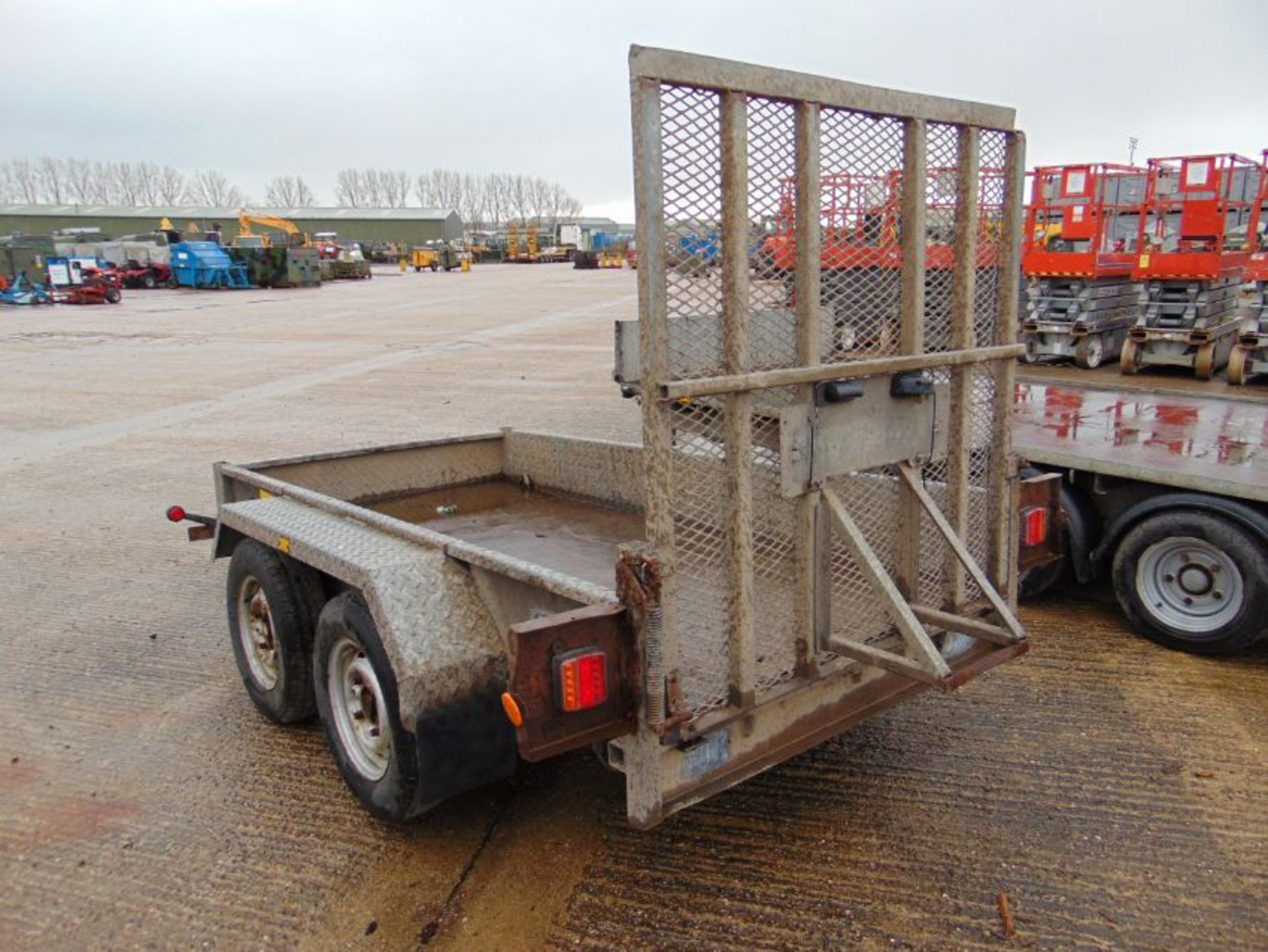 Indespension 2.7 TonneTwin Axle Plant Trailer c/w Ramps - Image 4 of 9
