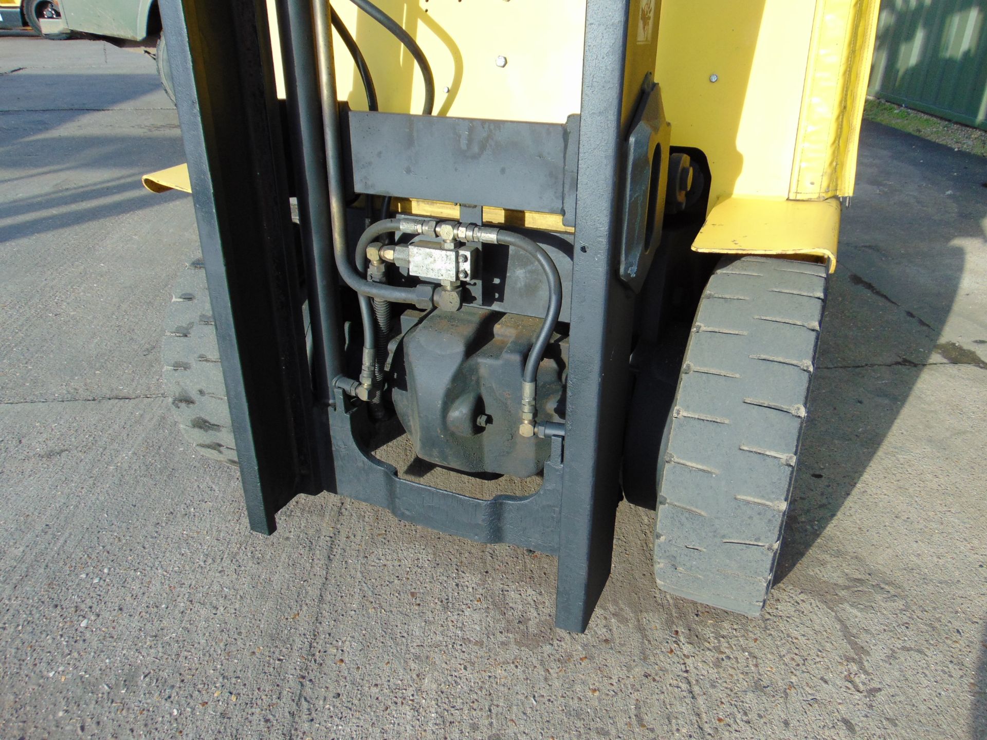 Hyster H2.50XM Counter Balance Diesel Forklift ONLY 5,762 HOURS! - Image 17 of 22