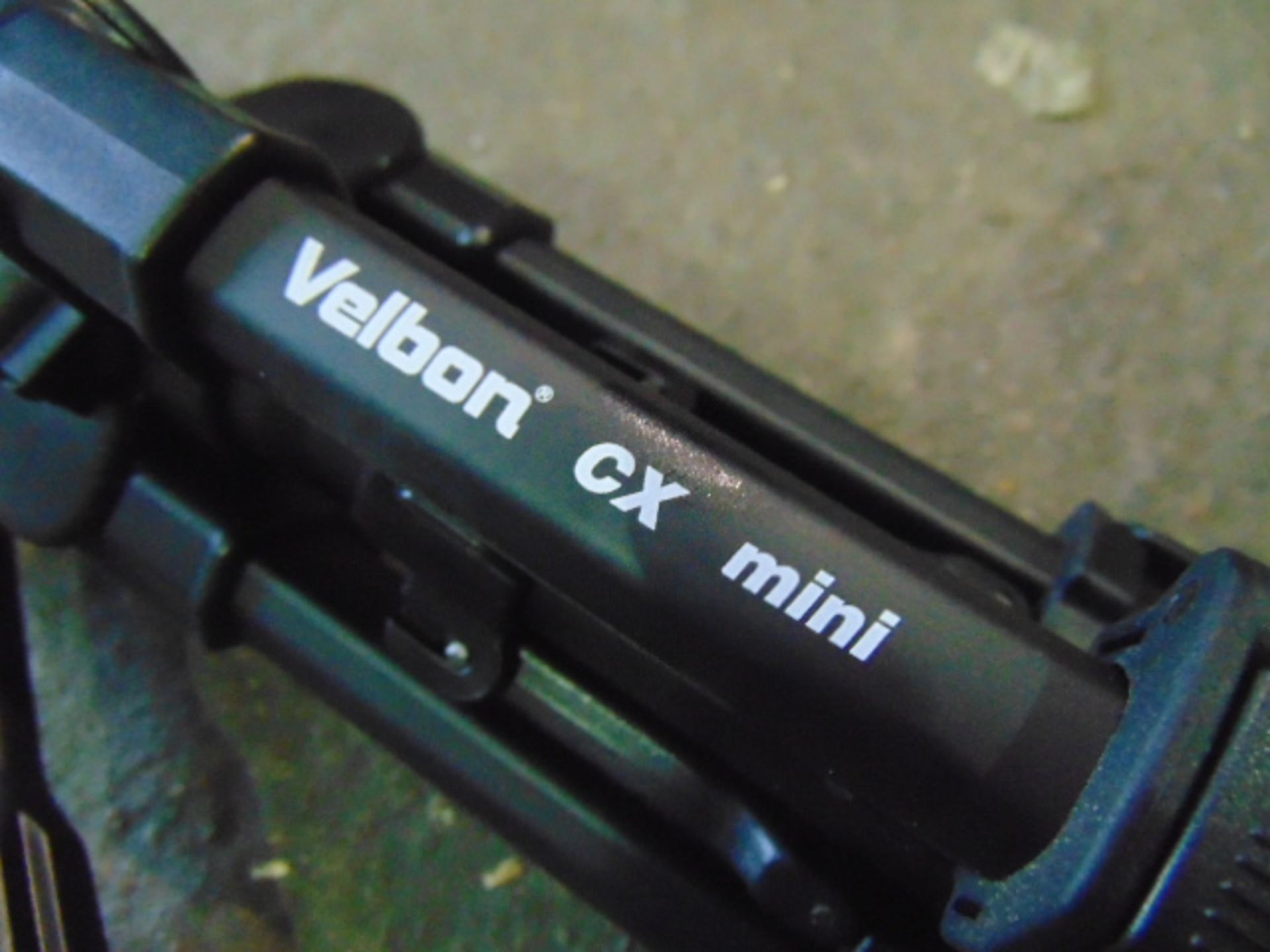 Velbon CX Mini Camera Tripod With 3 Way Panhead - Image 5 of 7