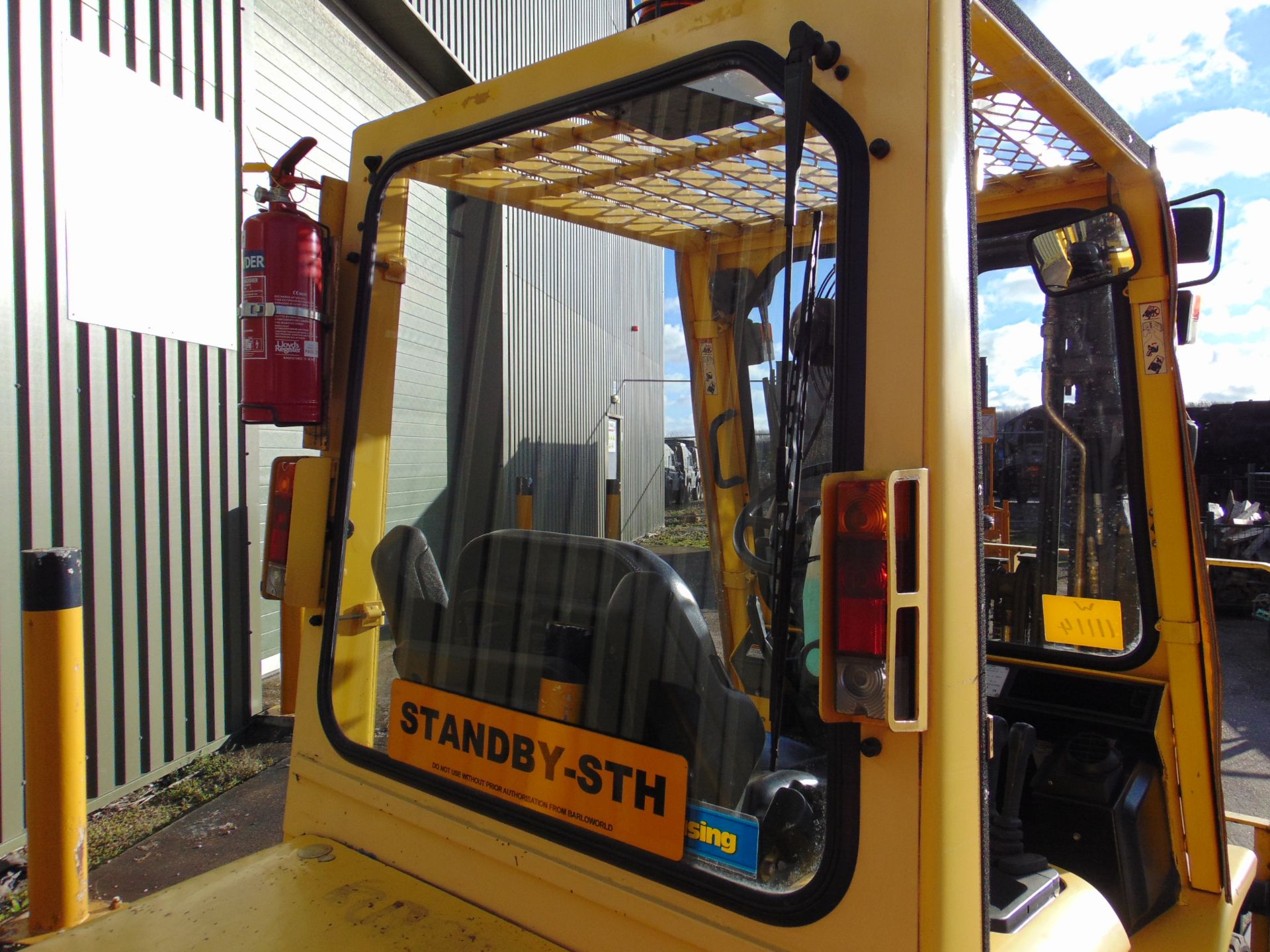 Hyster H2.50XM Counter Balance Diesel Forklift ONLY 5,762 HOURS! - Image 7 of 22