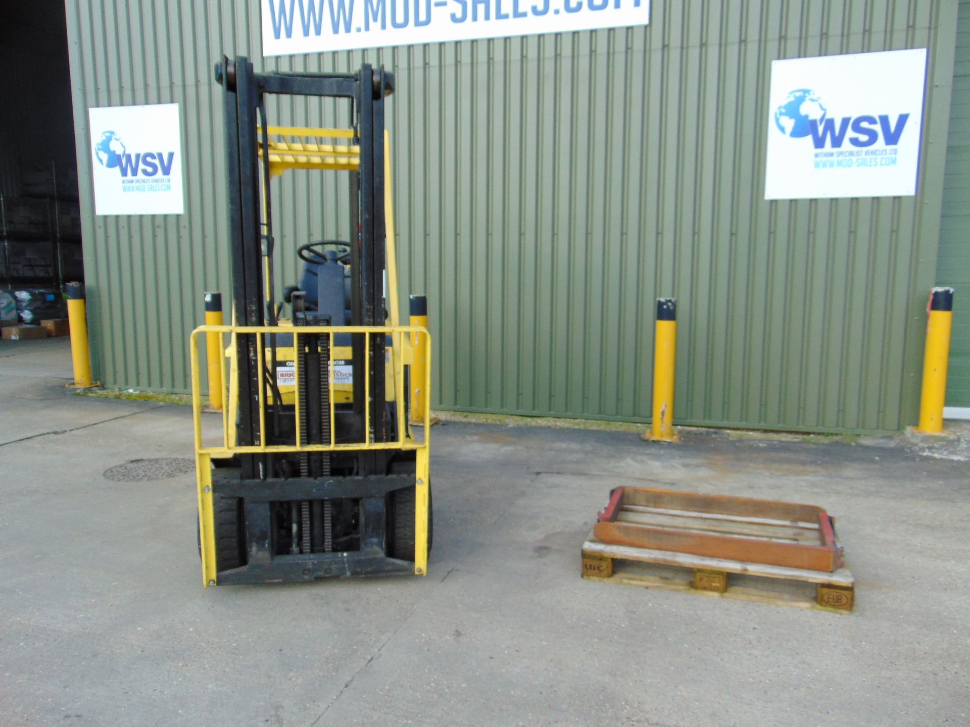 Hyster E3.20XM Counter Balance Electric Forklift From MOD Ex Stand By Truck - Image 2 of 21