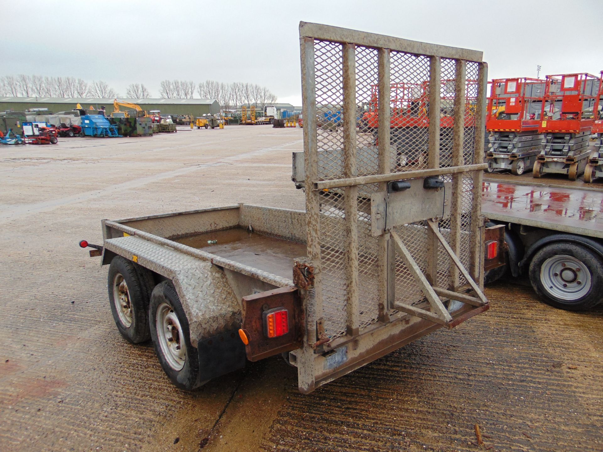 Indespension 2.7 Tonne Twin Axle Plant Trailer c/w Ramps - Image 4 of 9