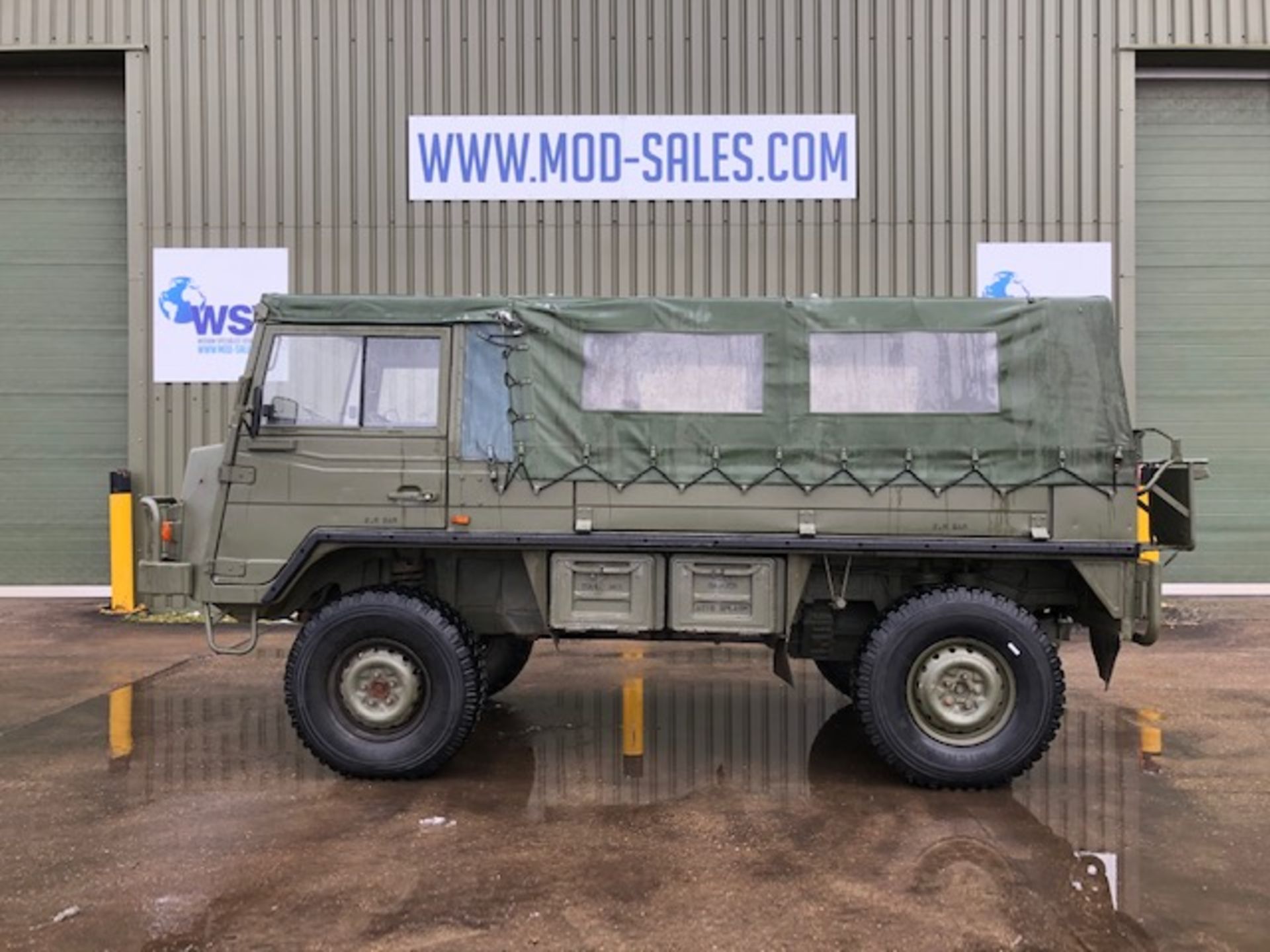 Pinzgauer 716 4X4 Soft Top ONLY 5,851 MILES! - Image 5 of 42