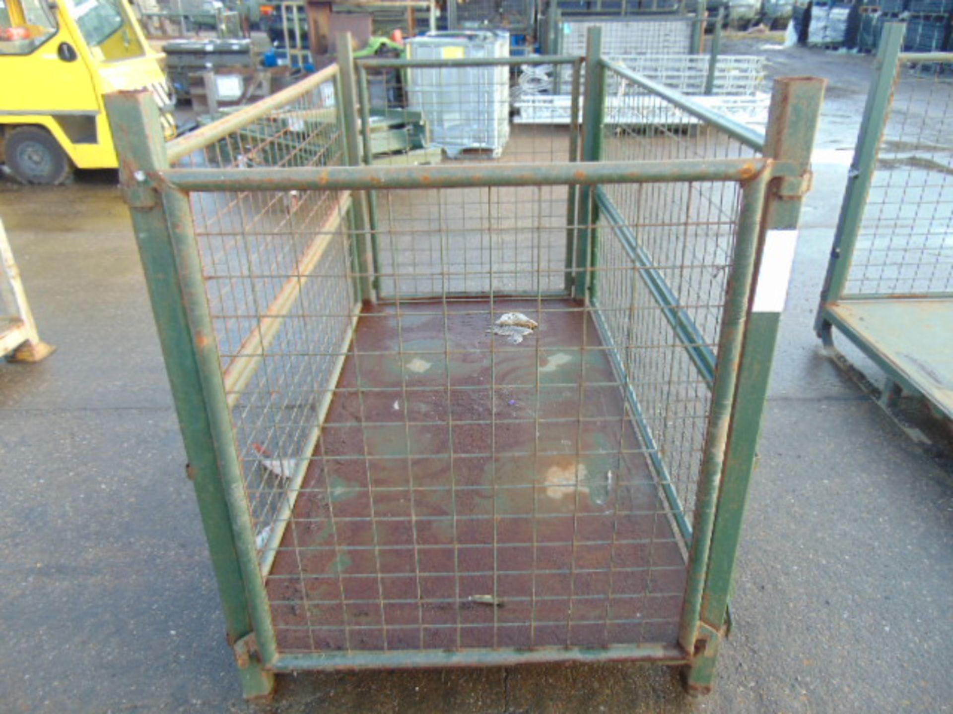 Heavy Duty Metal Stackable Stillage / Post Pallet - Image 2 of 3