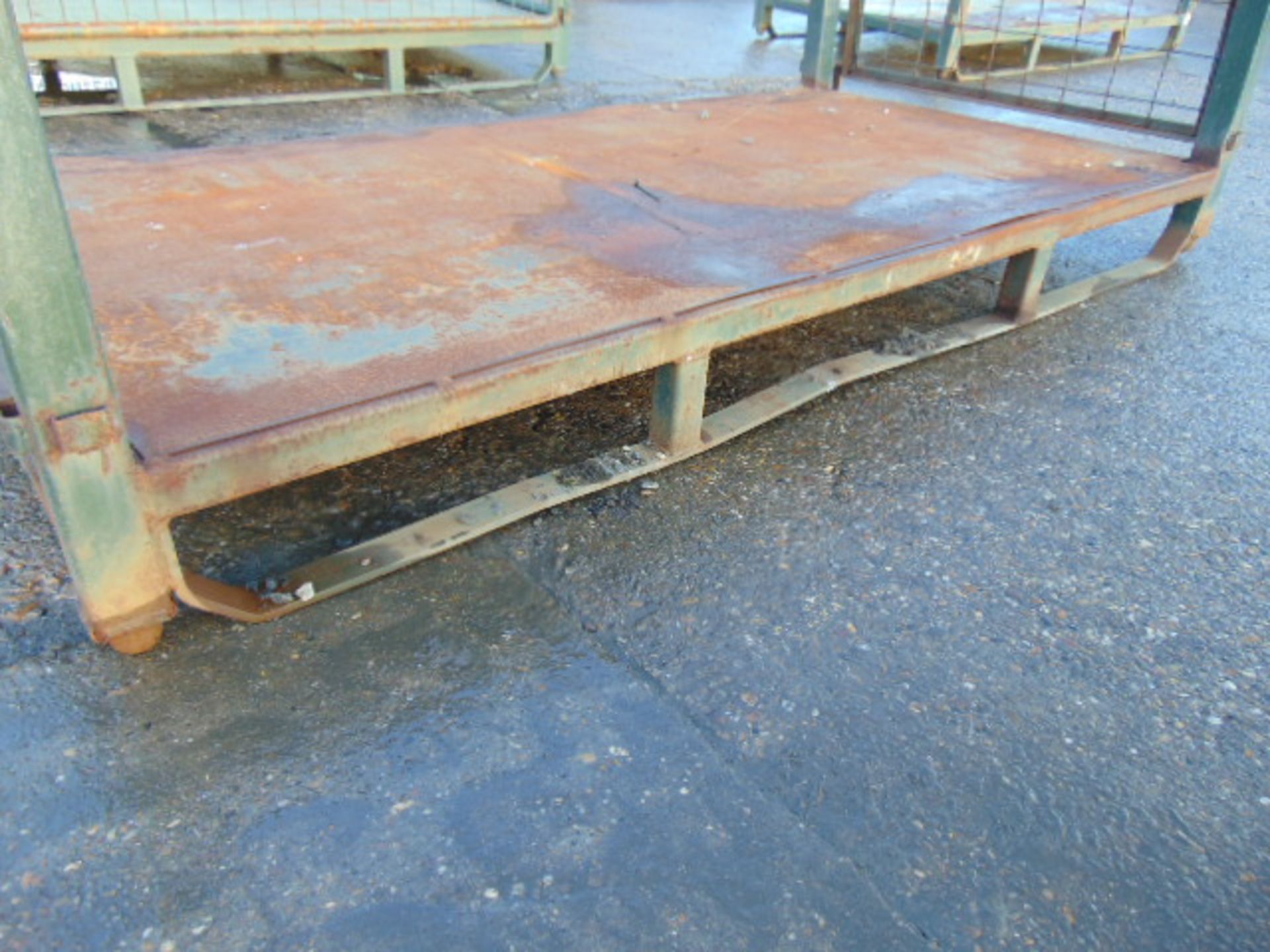 Heavy Duty Metal Stackable Stillage / Post Pallet - Image 3 of 3