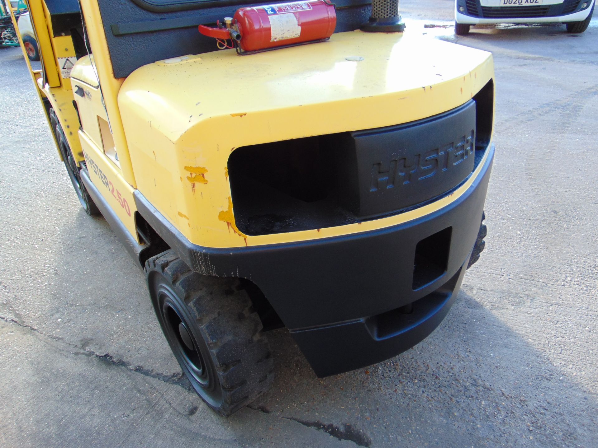 Hyster H2.50XM Counter Balance Diesel Forklift ONLY 1,699 HOURS! - Image 5 of 26