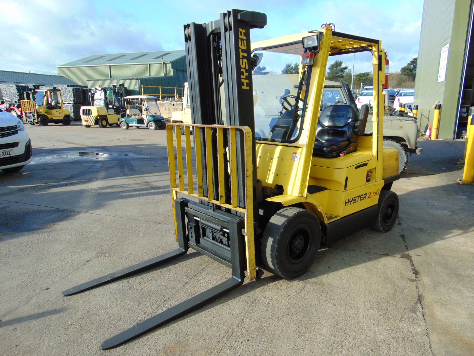 Hyster H2.50XM Counter Balance Diesel Forklift ONLY 5,762 HOURS! - Image 4 of 22