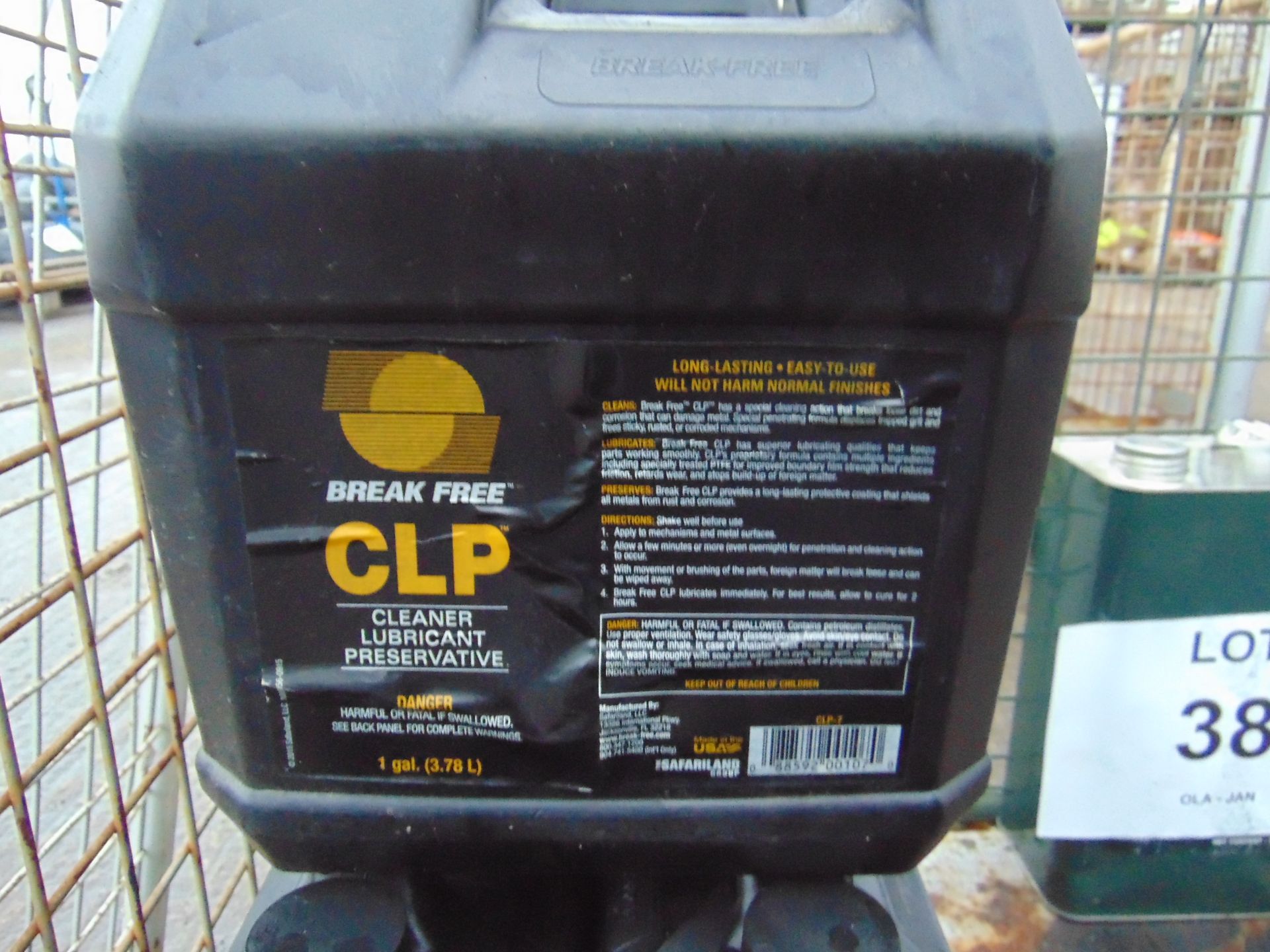 8 x Unissued 1 Gallon Drums of Safariland Break Free Cleaning Lubricating and Preserving Oil - Image 2 of 2