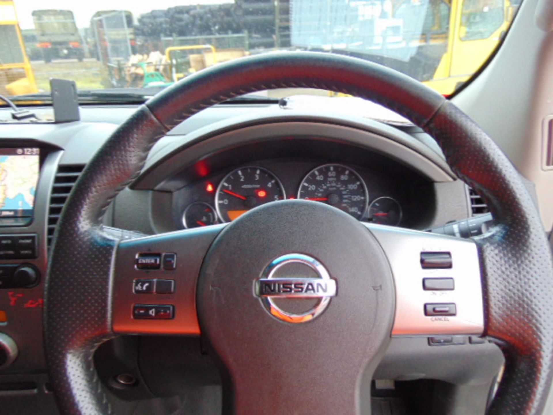 2007 Nissan Pathfinder 2.5 DCi ONLY 63,307 MILES! - Image 20 of 25