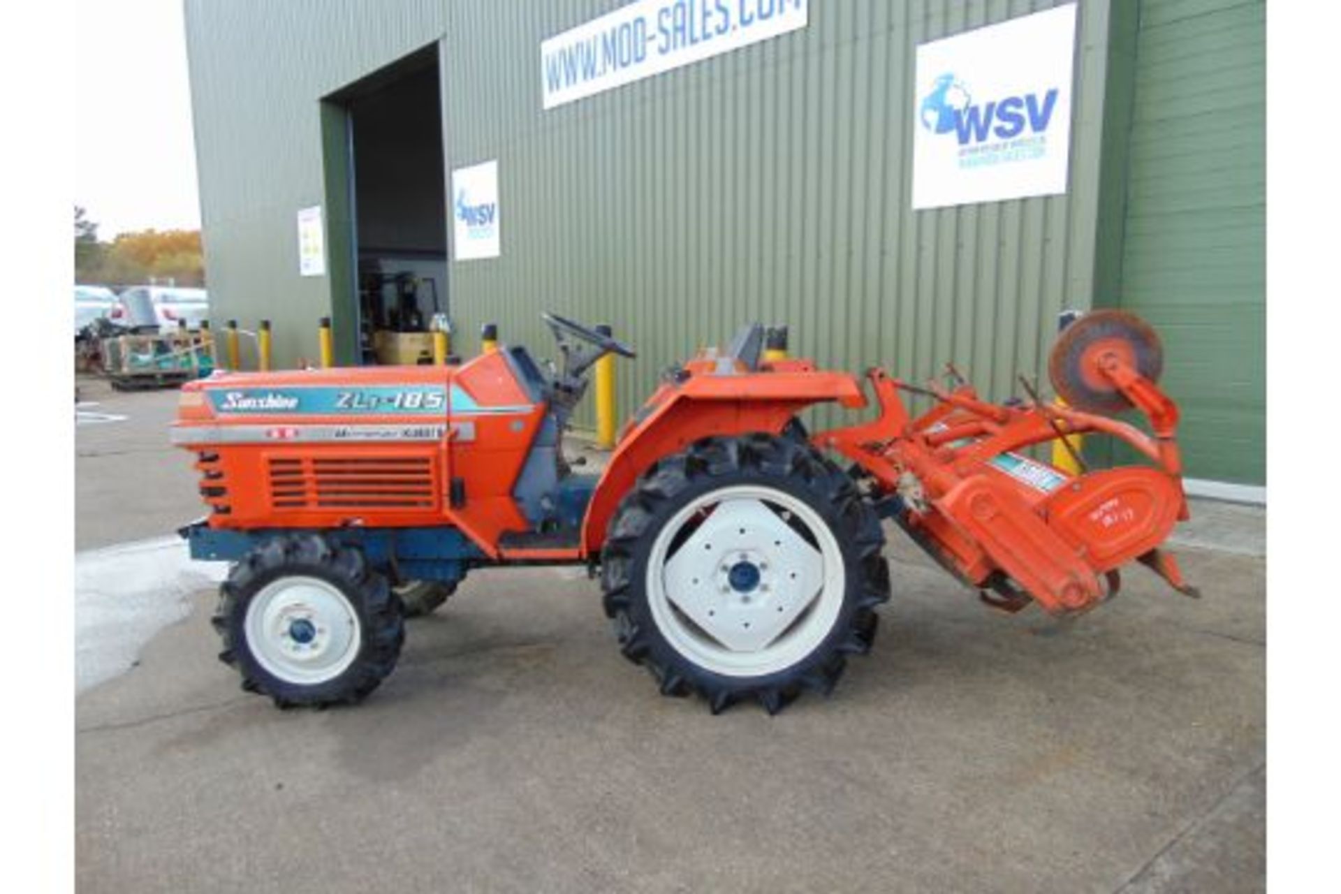 Kubota ZL1-185 4WD Compact Tractor c/w Rotavator ONLY 687 Hours! - Image 5 of 24